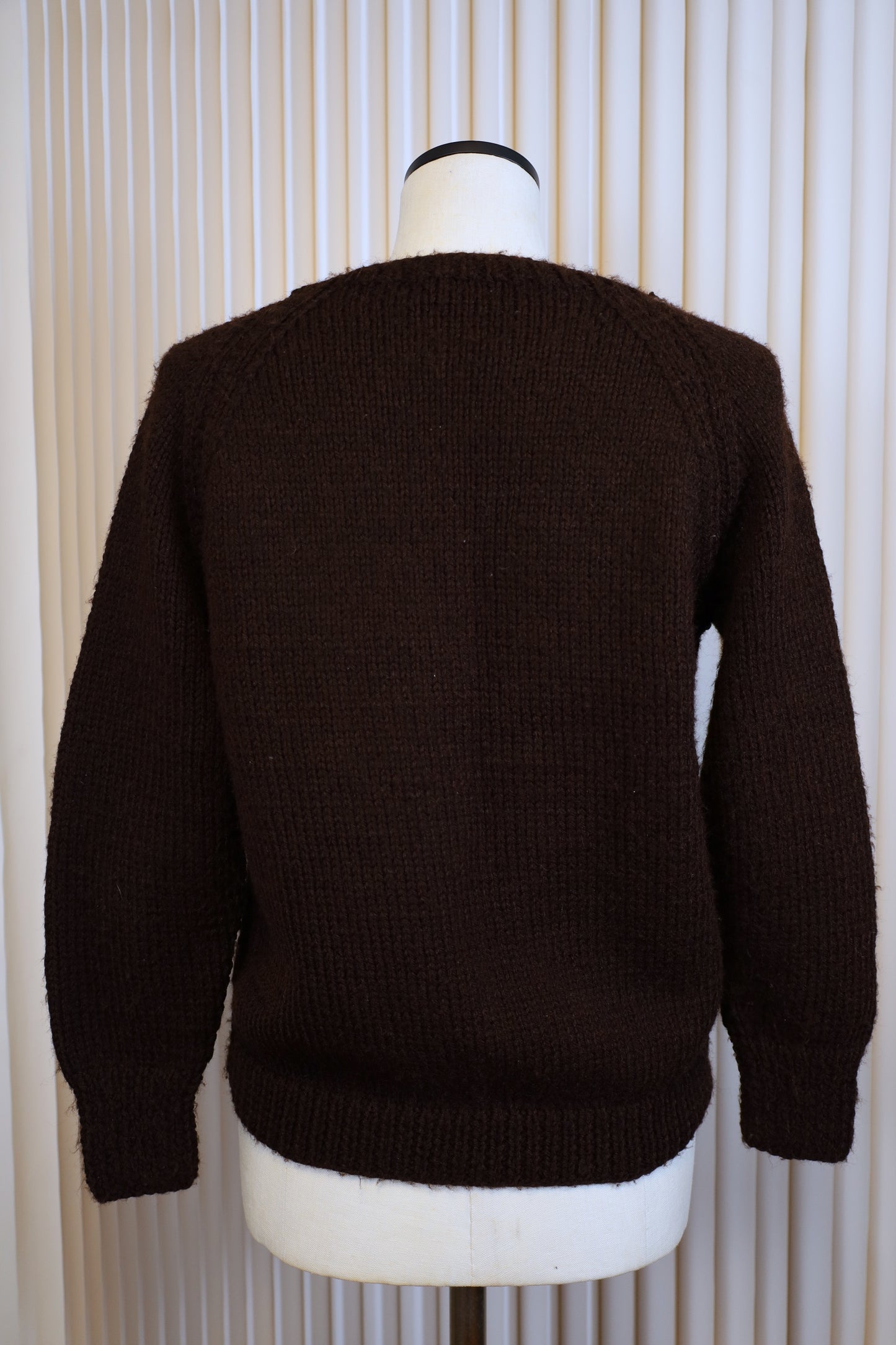 J26 / 1980's UNKNOWN wool knit