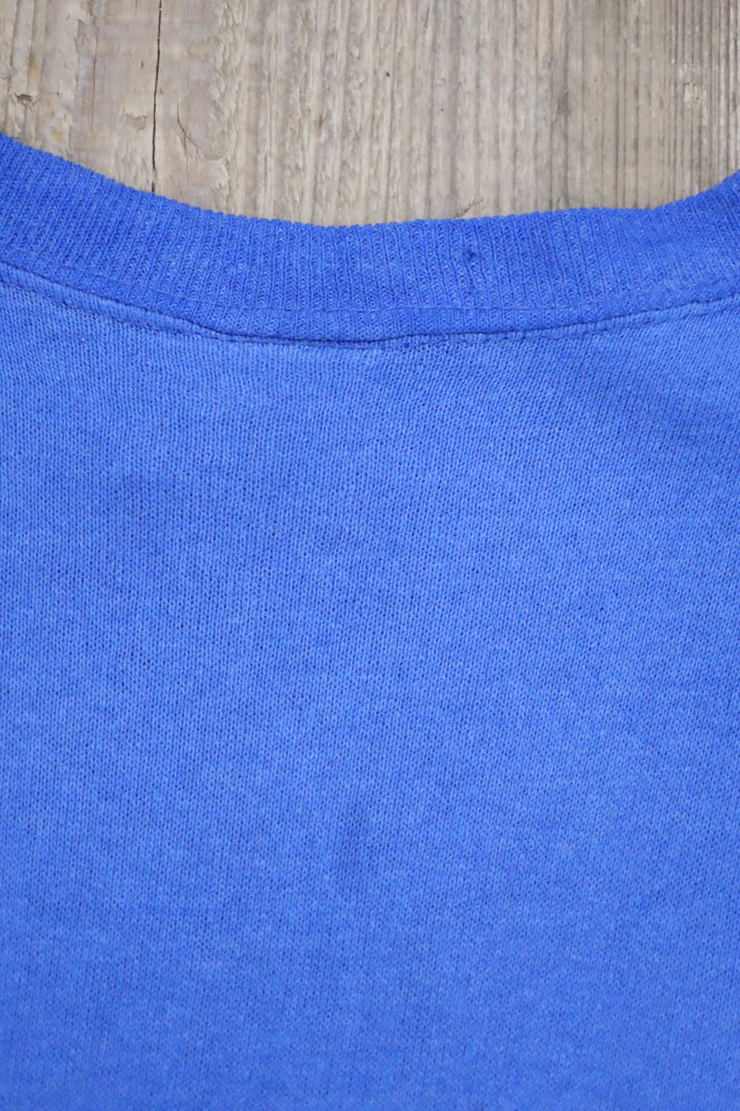 A556 / 1990's action short sleeve plain sweat