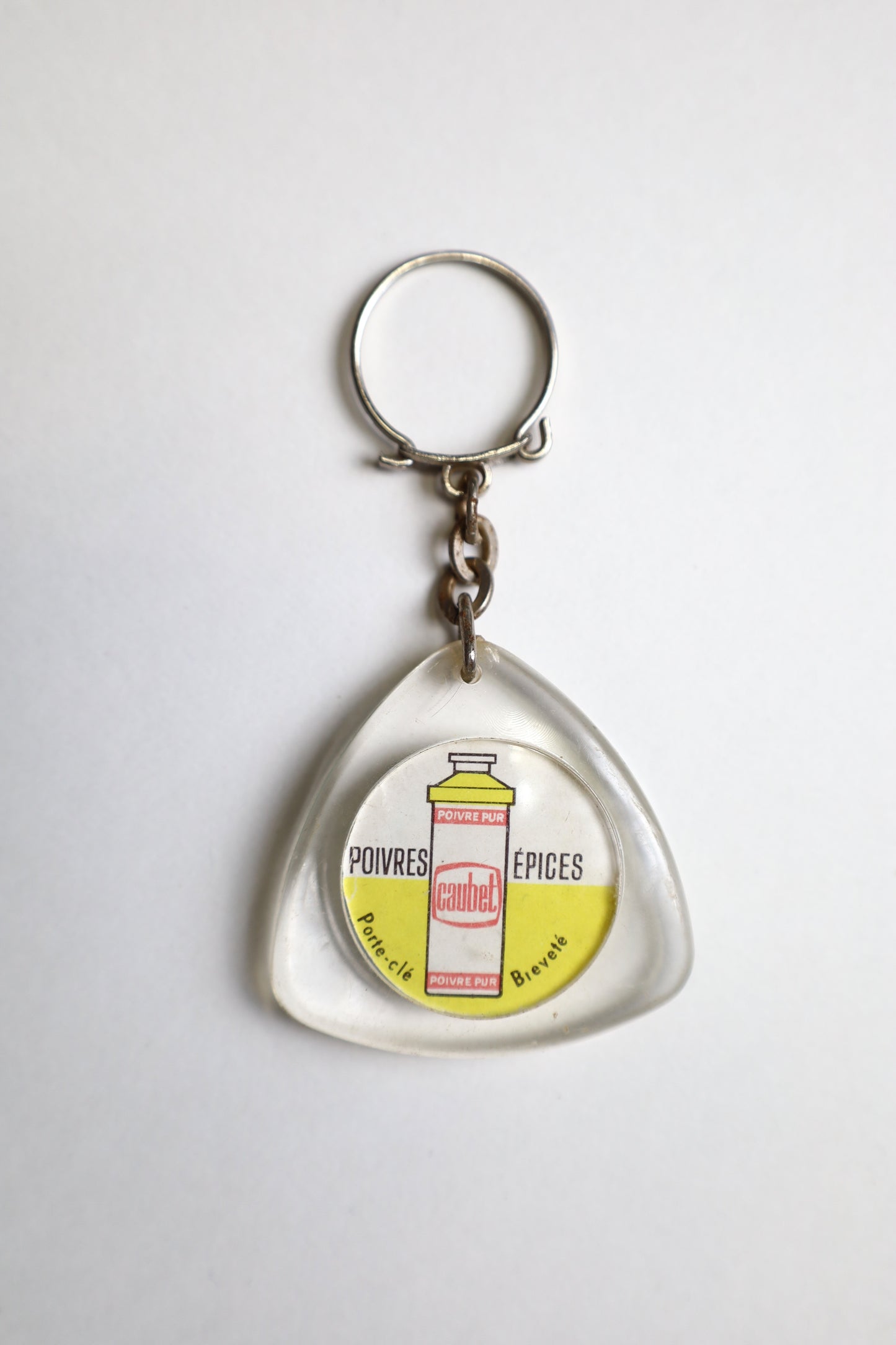 12 / Vintage French key ring