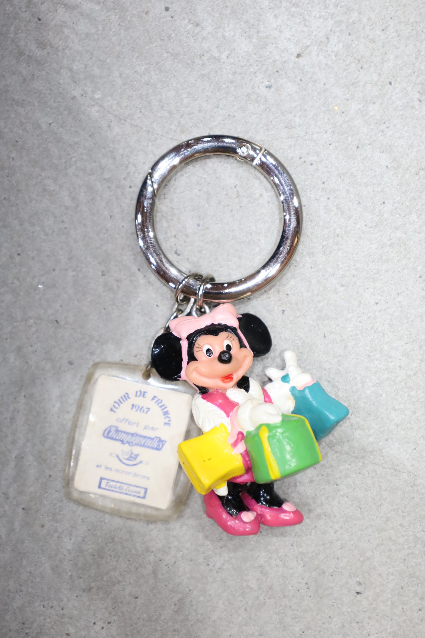 4 / key ring minnie