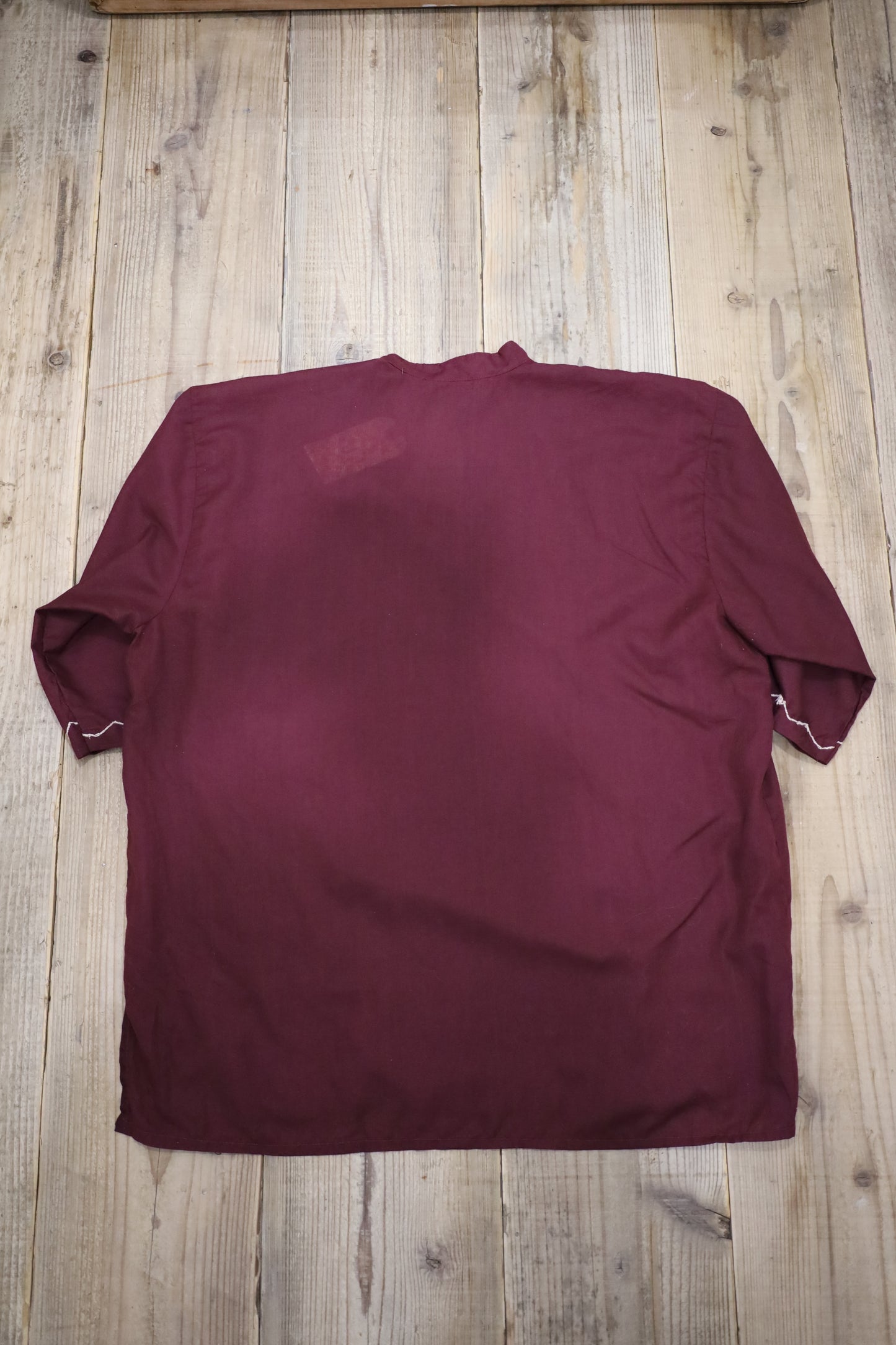 J282 / 1970's UNKNOWN pullover shirt