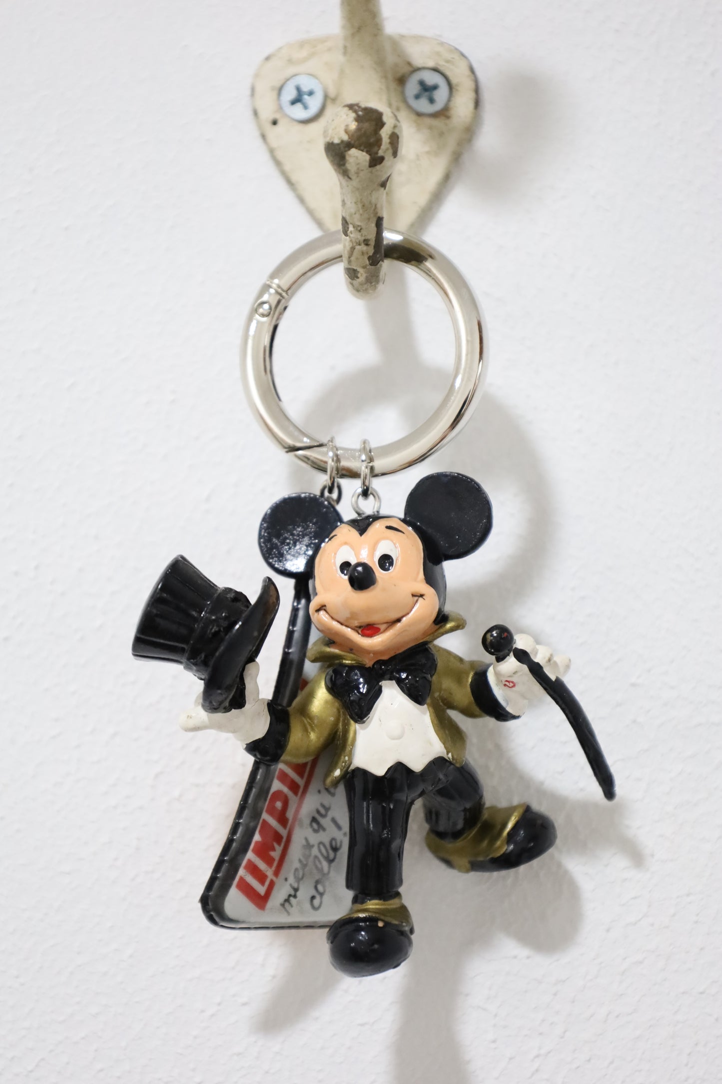8 / key ring mickey