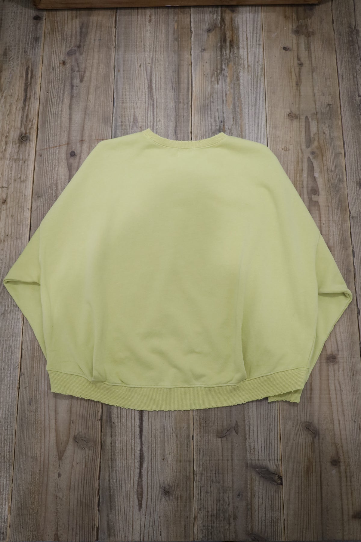 HOWIE crew neck sweat (yellow)