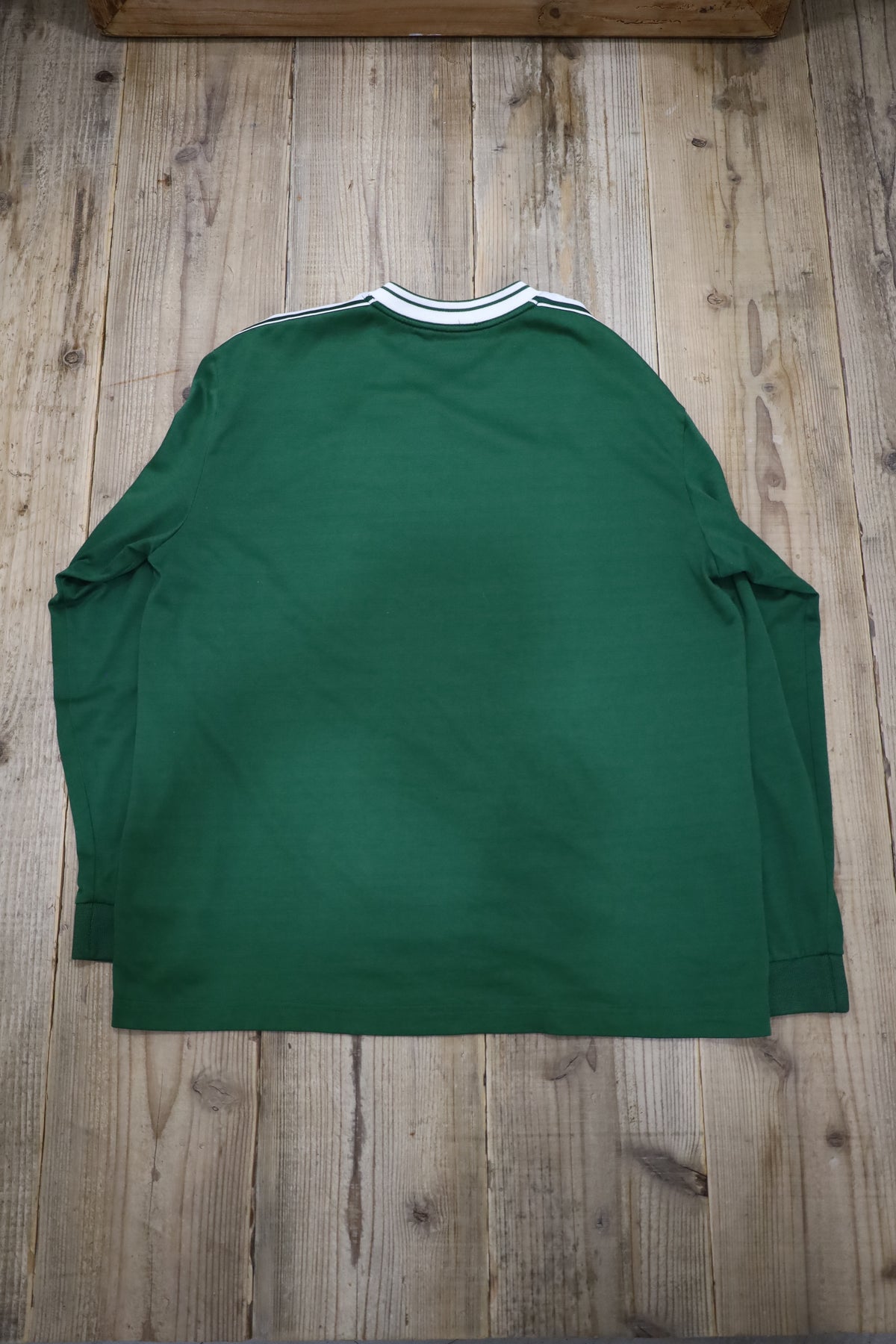 C488 / 1990's Mossima football tee