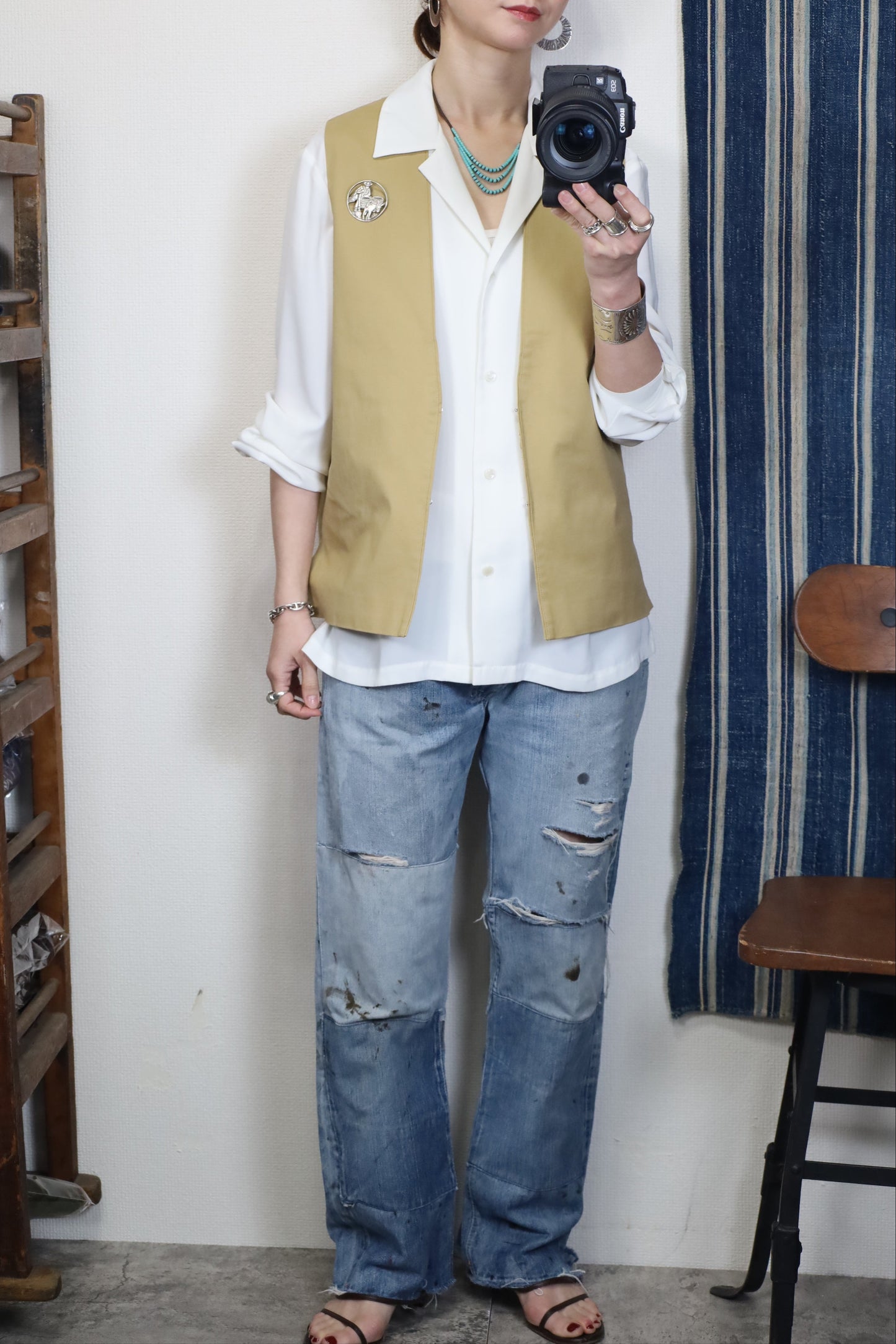 HOWIE 2WAY PINS VEST(Beige)