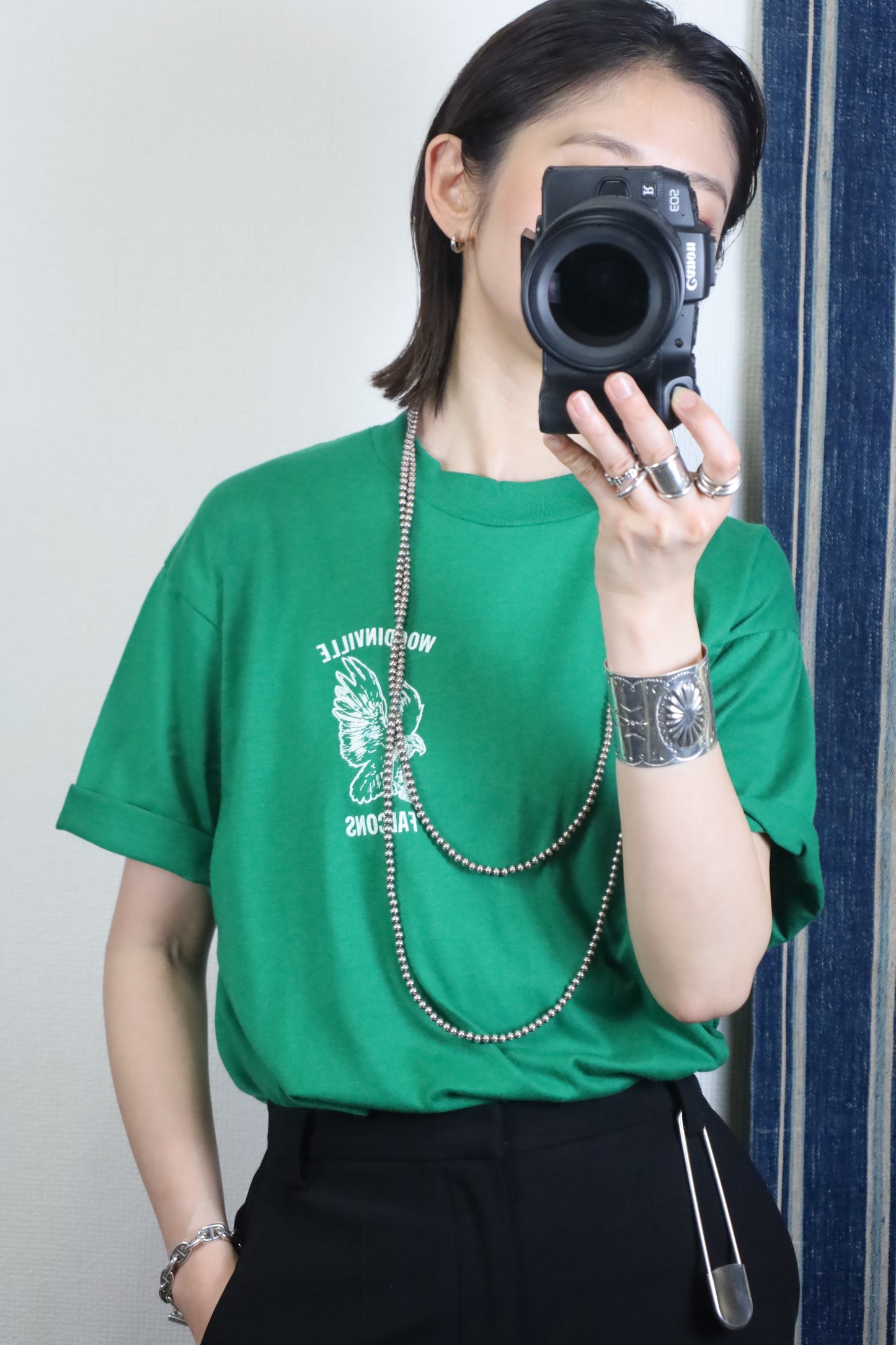 A339 / 1980's sports wear woodi nvill falcons tee