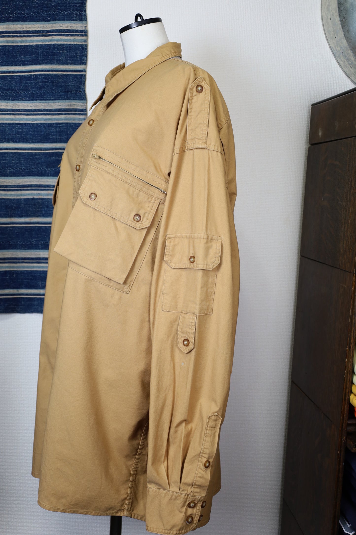 ★135 / 1990's Cabela's safari shirt