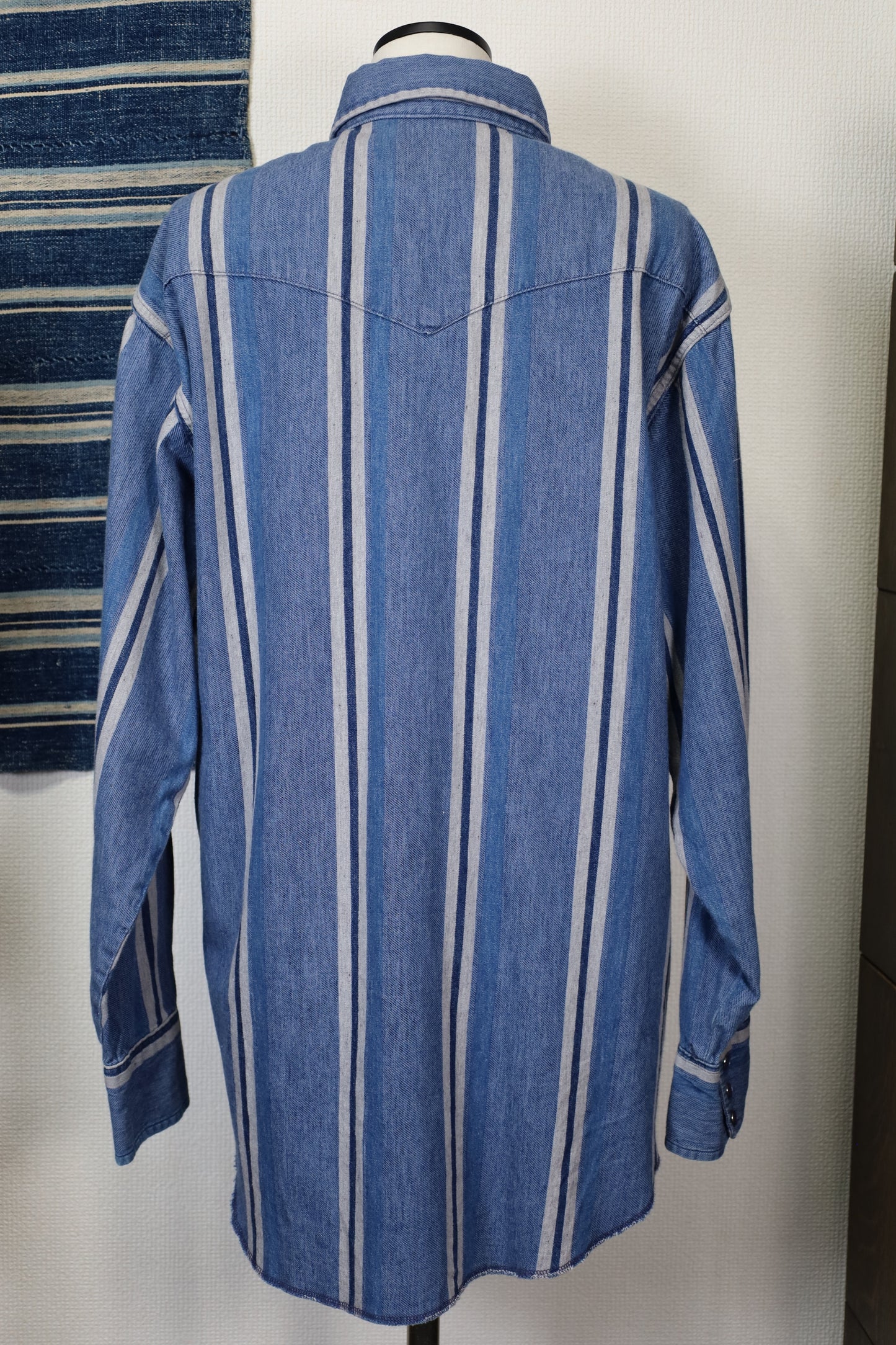 Z622 / 1990's Wrangler denim western shirt