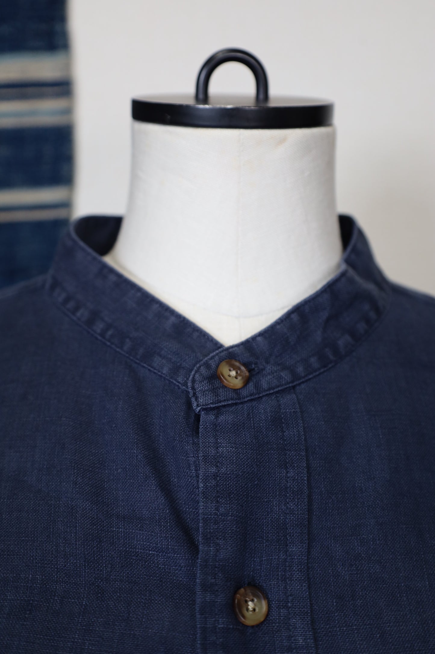 ★616 / 1990's AKA EDDIE BAUER linen shirt