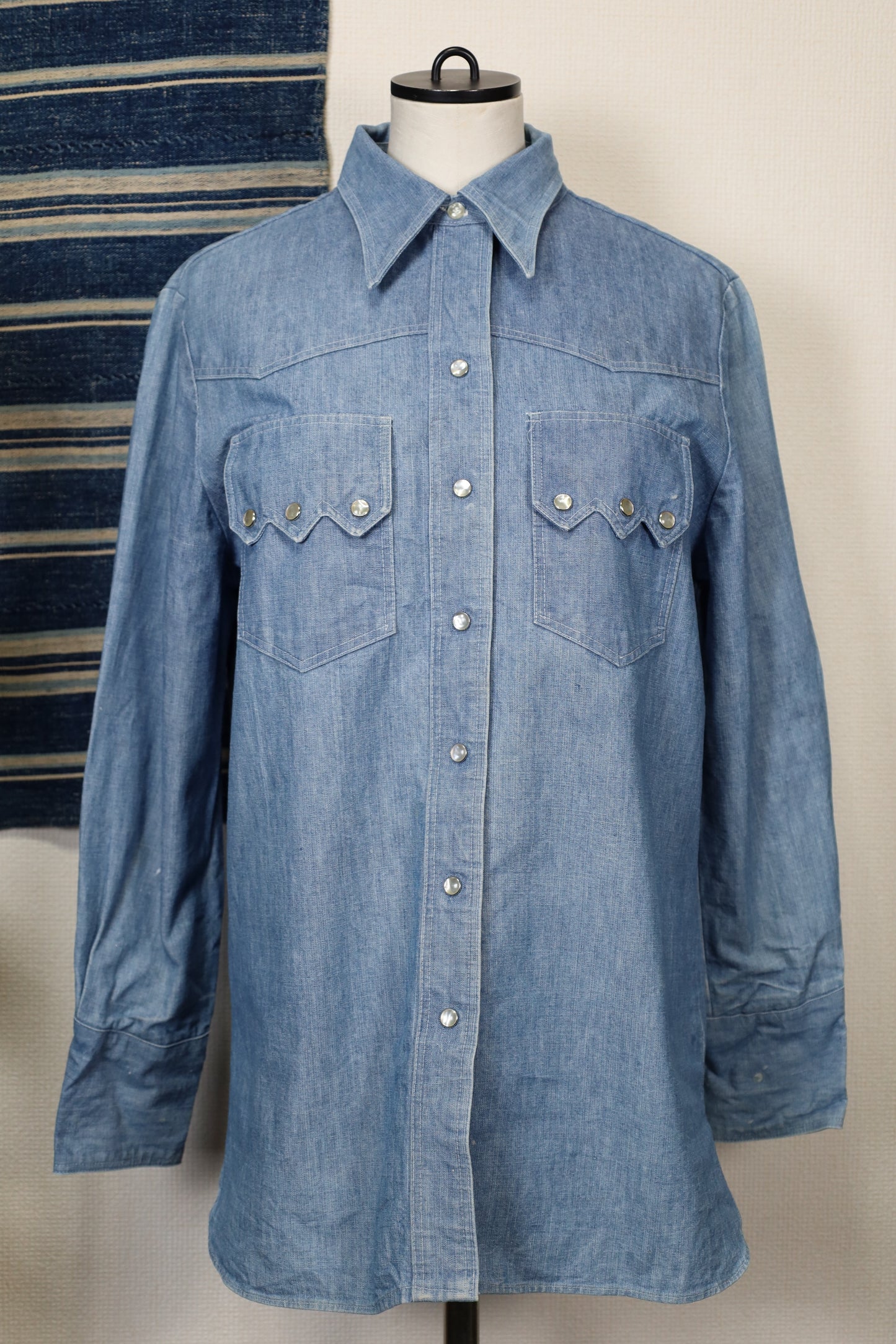 Z105 / 1960-70's Vintage Wrangler denim western shirt