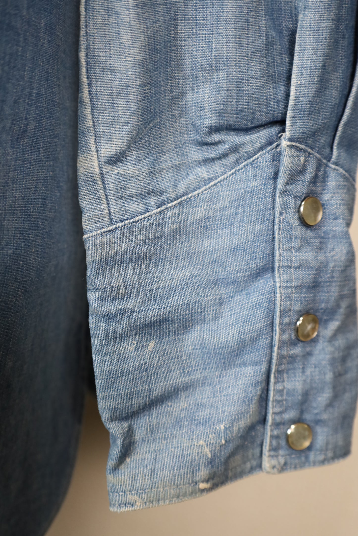 Z105 / 1960-70's Vintage Wrangler denim western shirt