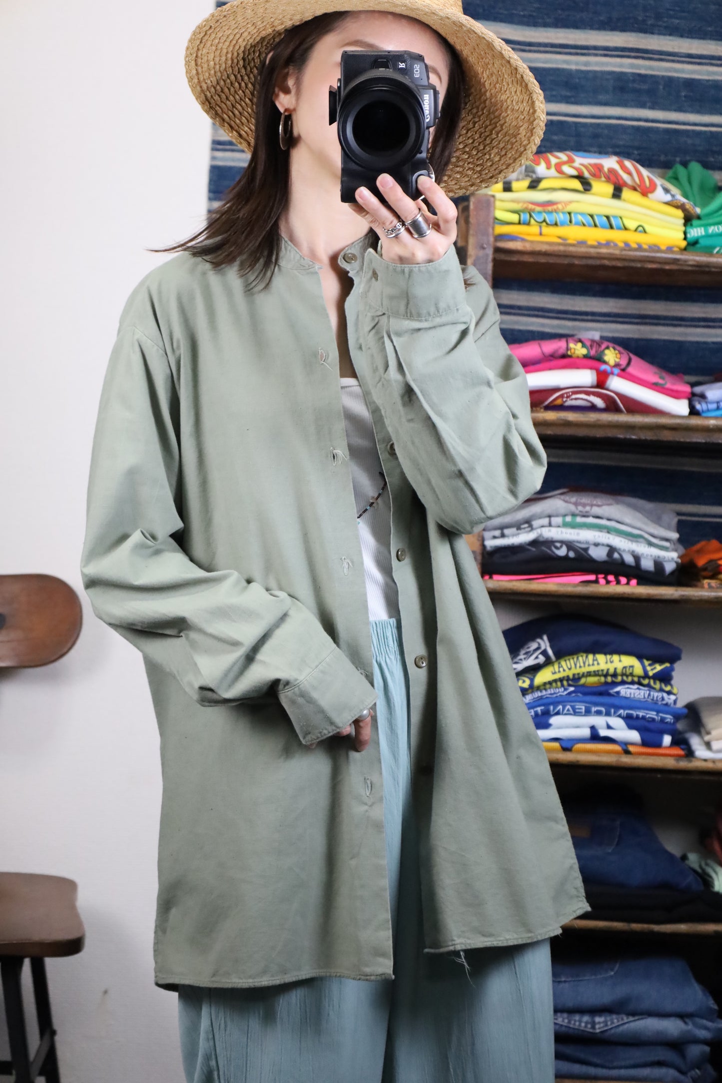 B276 / 1970's EURO military nocollar shirt