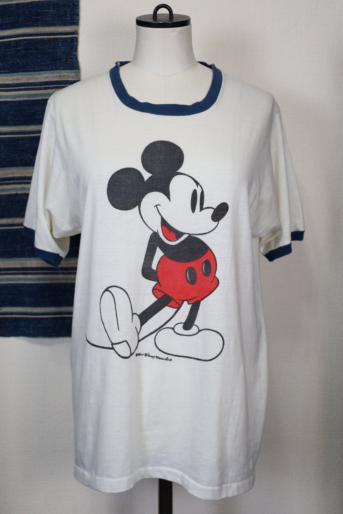 631 / 1980's UNKNOWN mickey linger tee