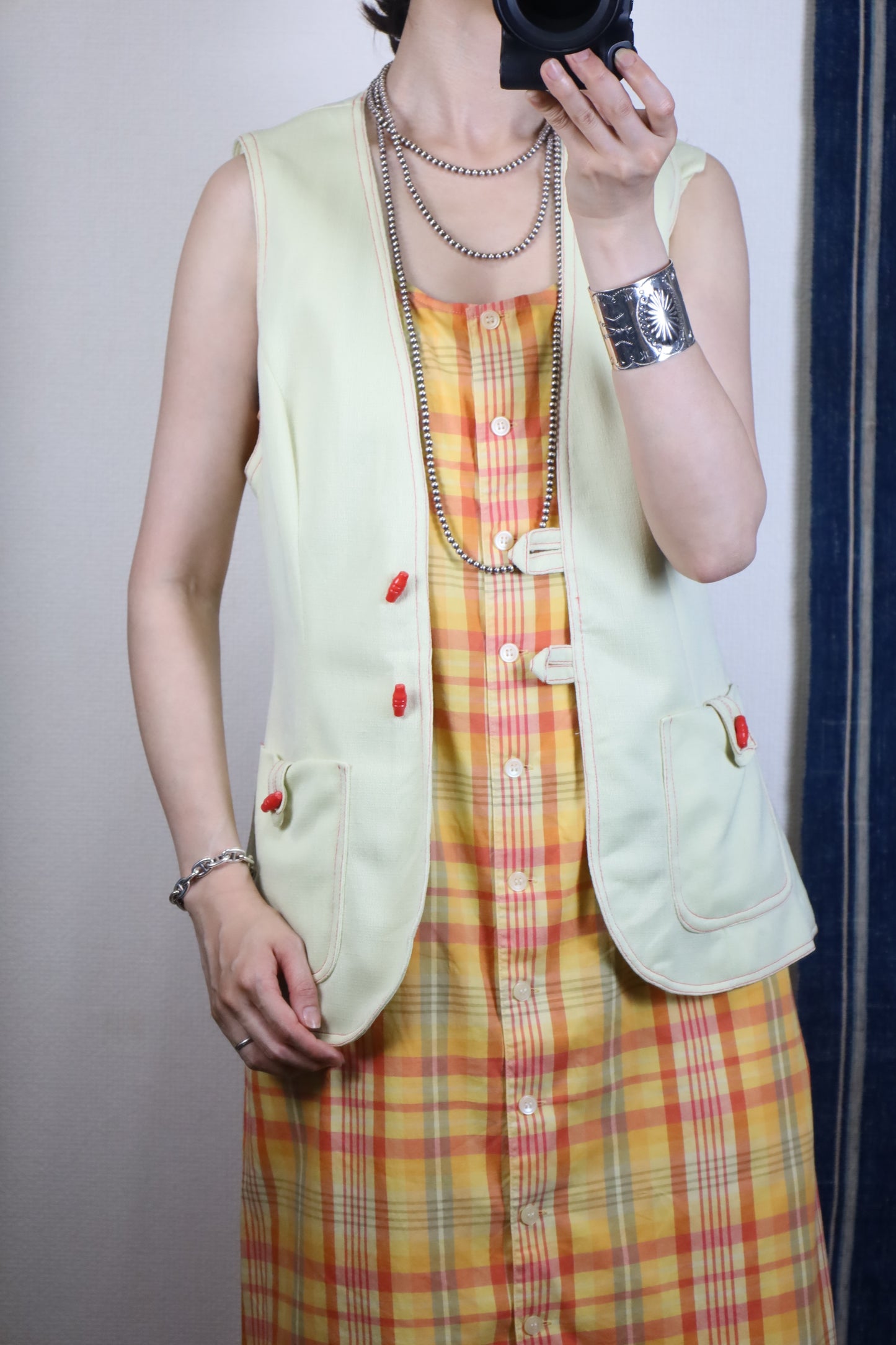 G3 / 1980's UNKNOWN design vest