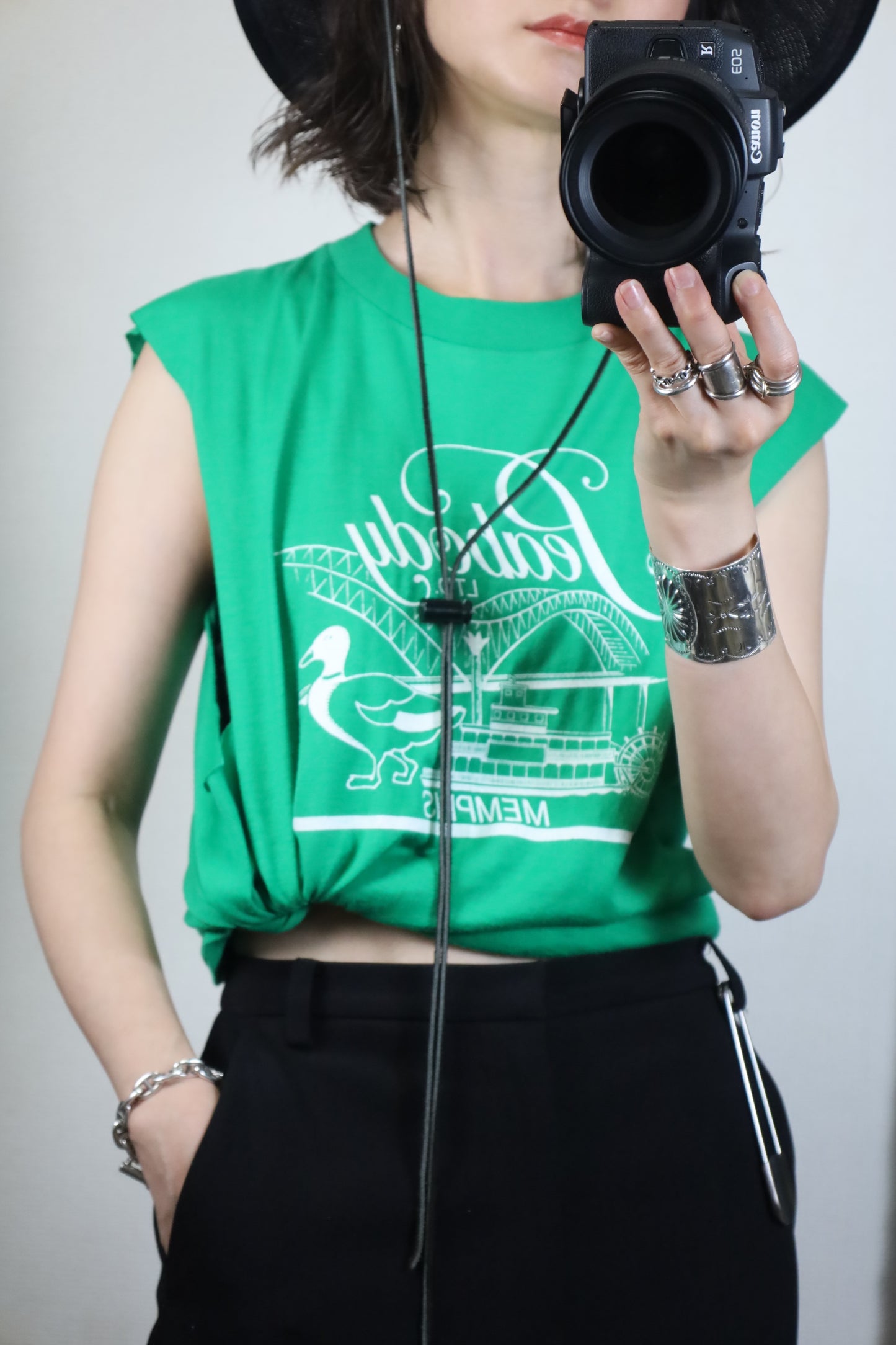 726 / 1980's Hanes MEMPHIS TEE
