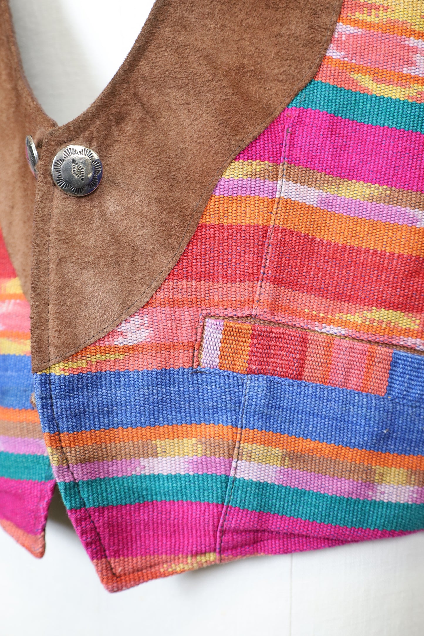 E181 / early 2000's CHICO's DESIGN Native pattern vest