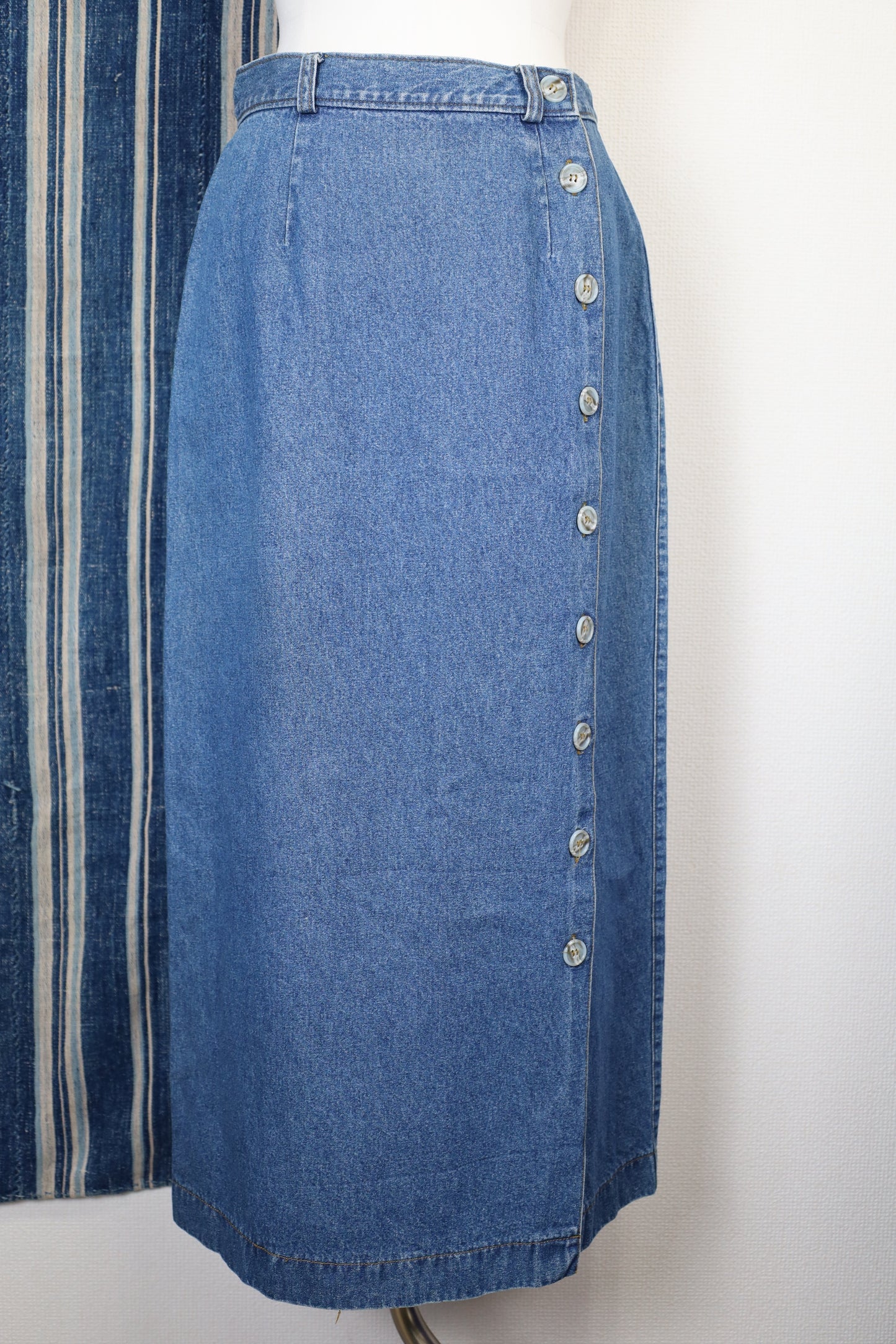 E182 / 1990s OLD VAN HEUSEN Denim Skirt