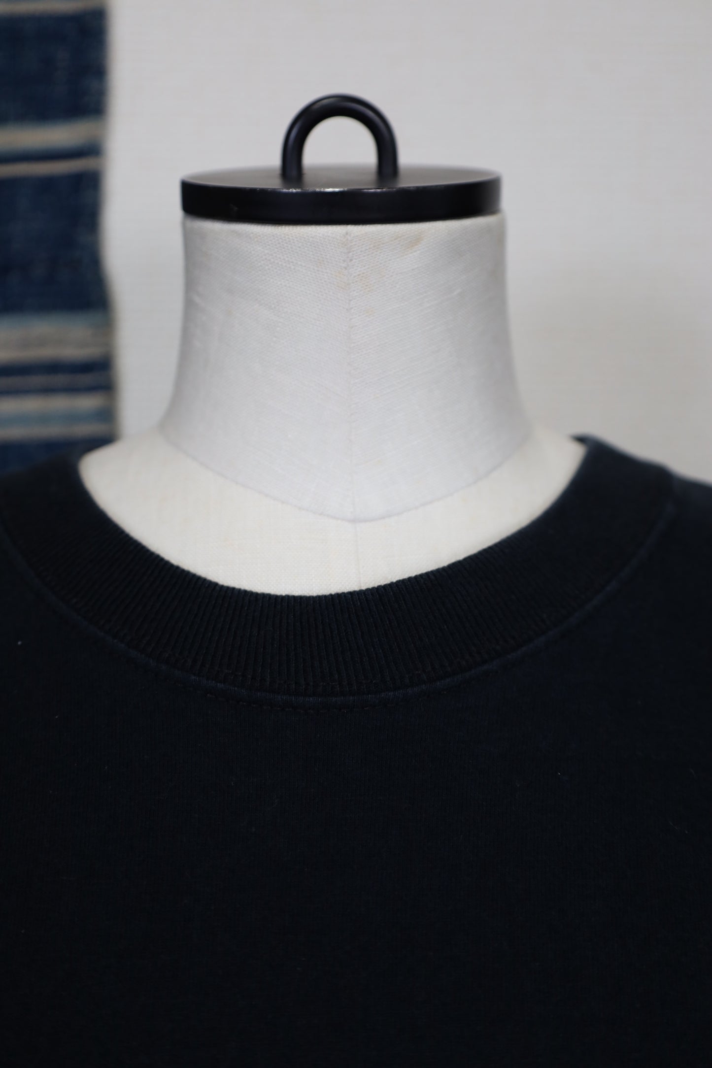 Z704 / early 2000's FRUITS OF THE LOOM JAZZ PRINT TEE