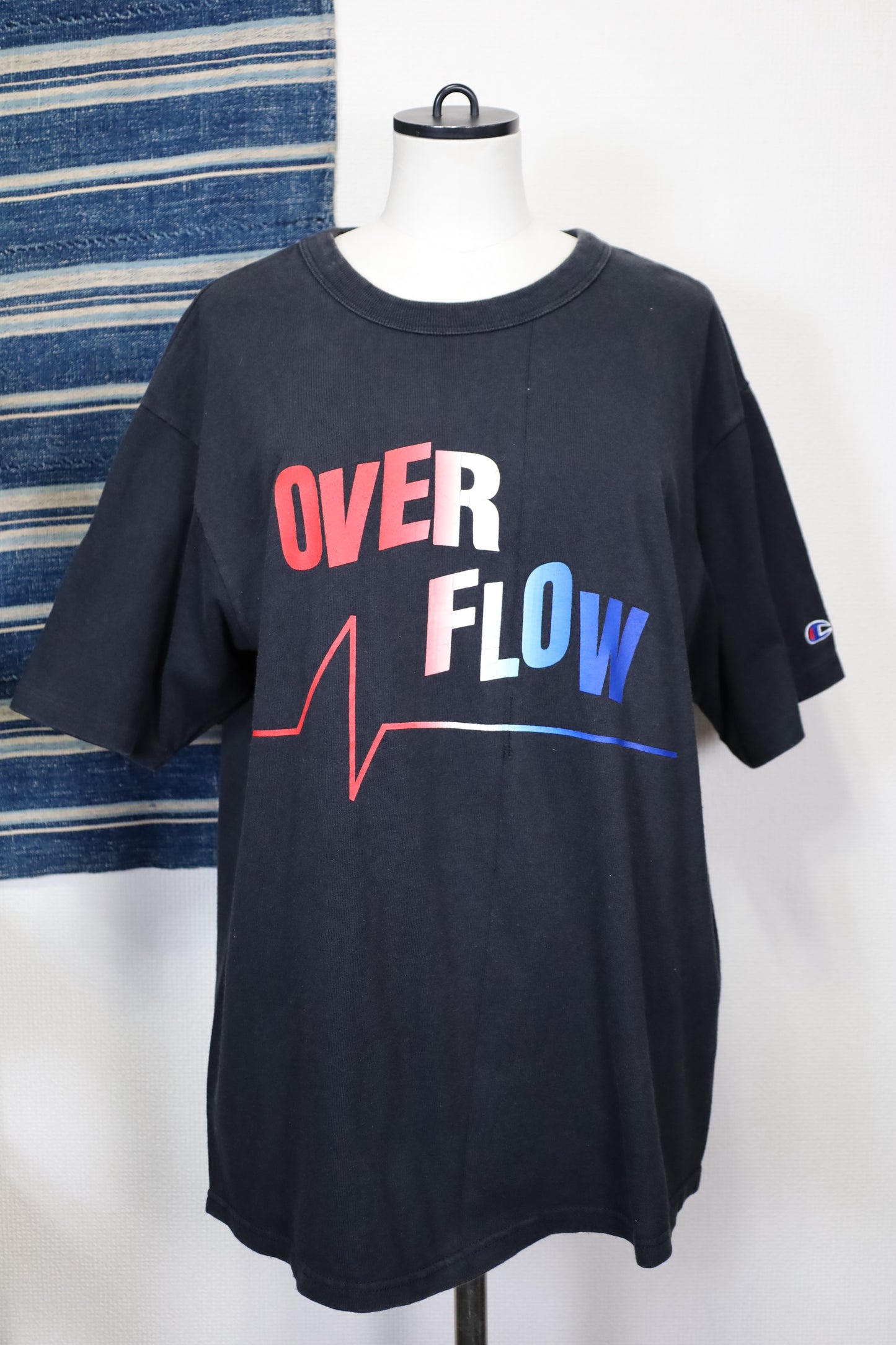 Z649 / 1990's OLD Champion Print TEE
