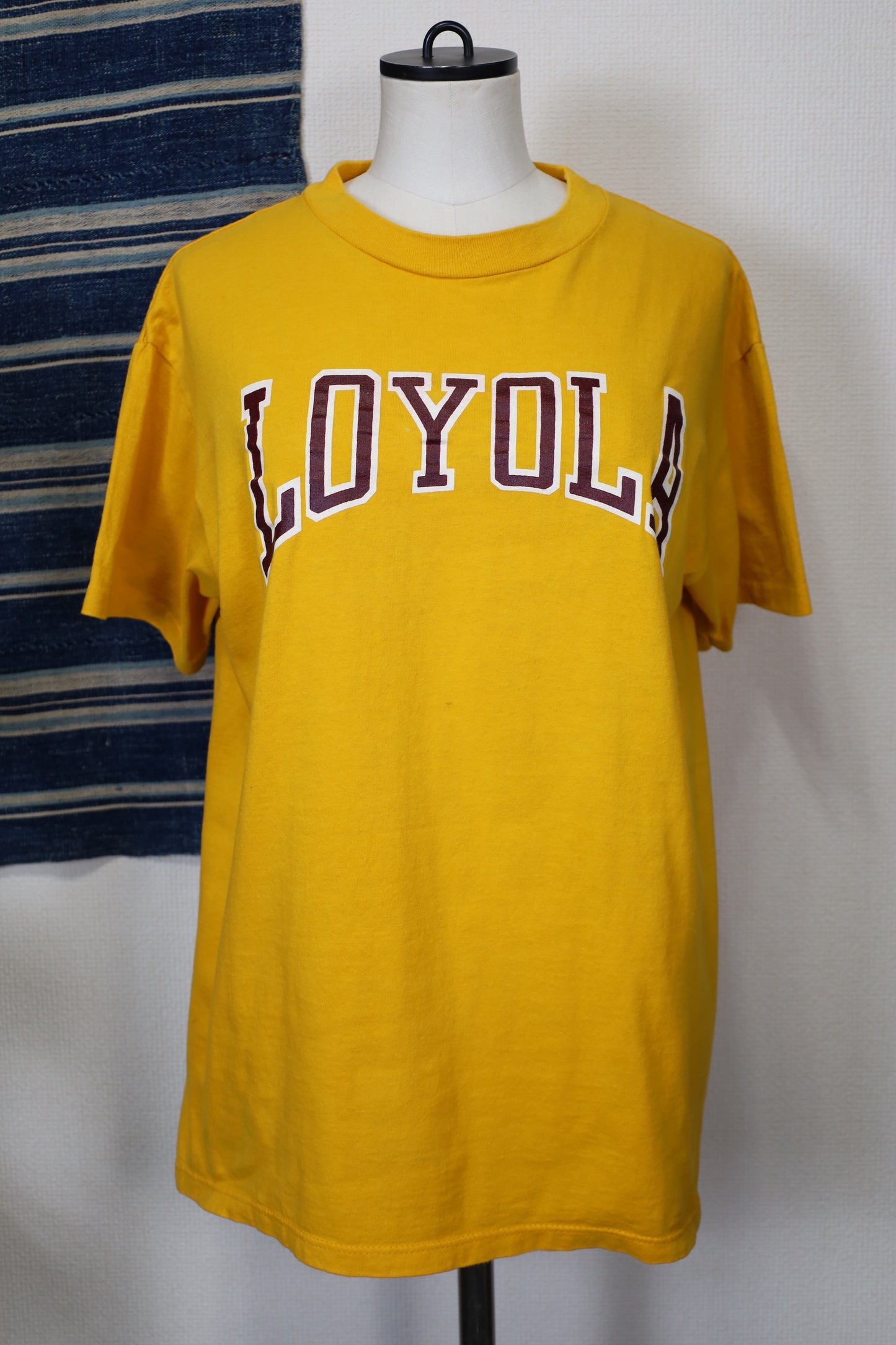 178-1 / 1990's champion LOYALA tee
