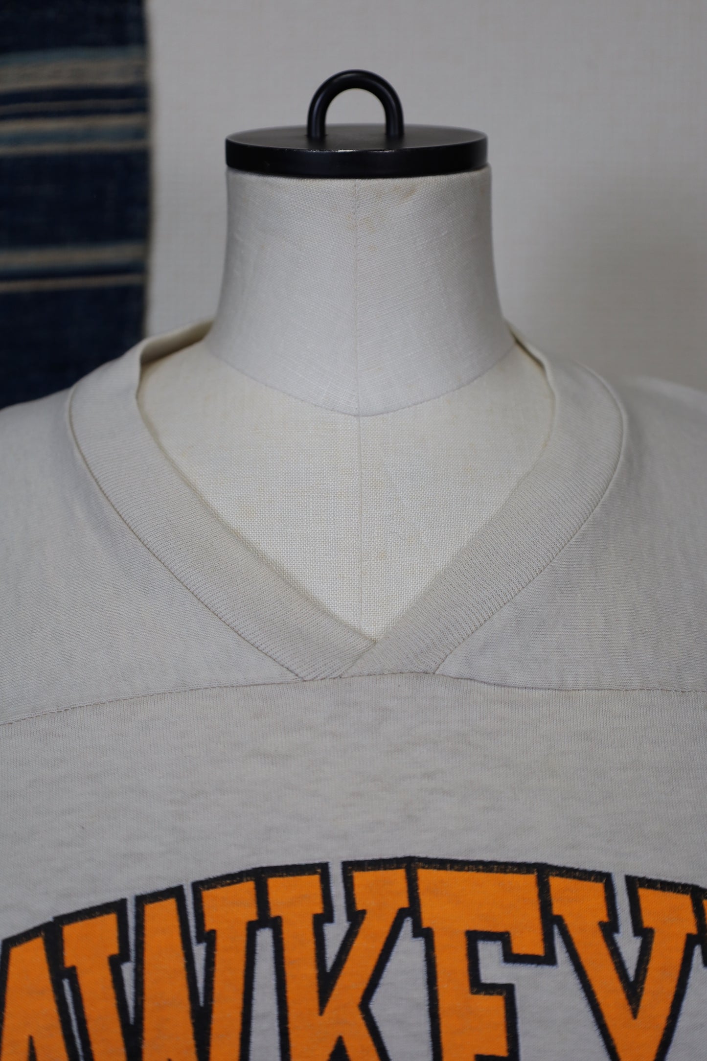 32 / 1980's MILLER football tee