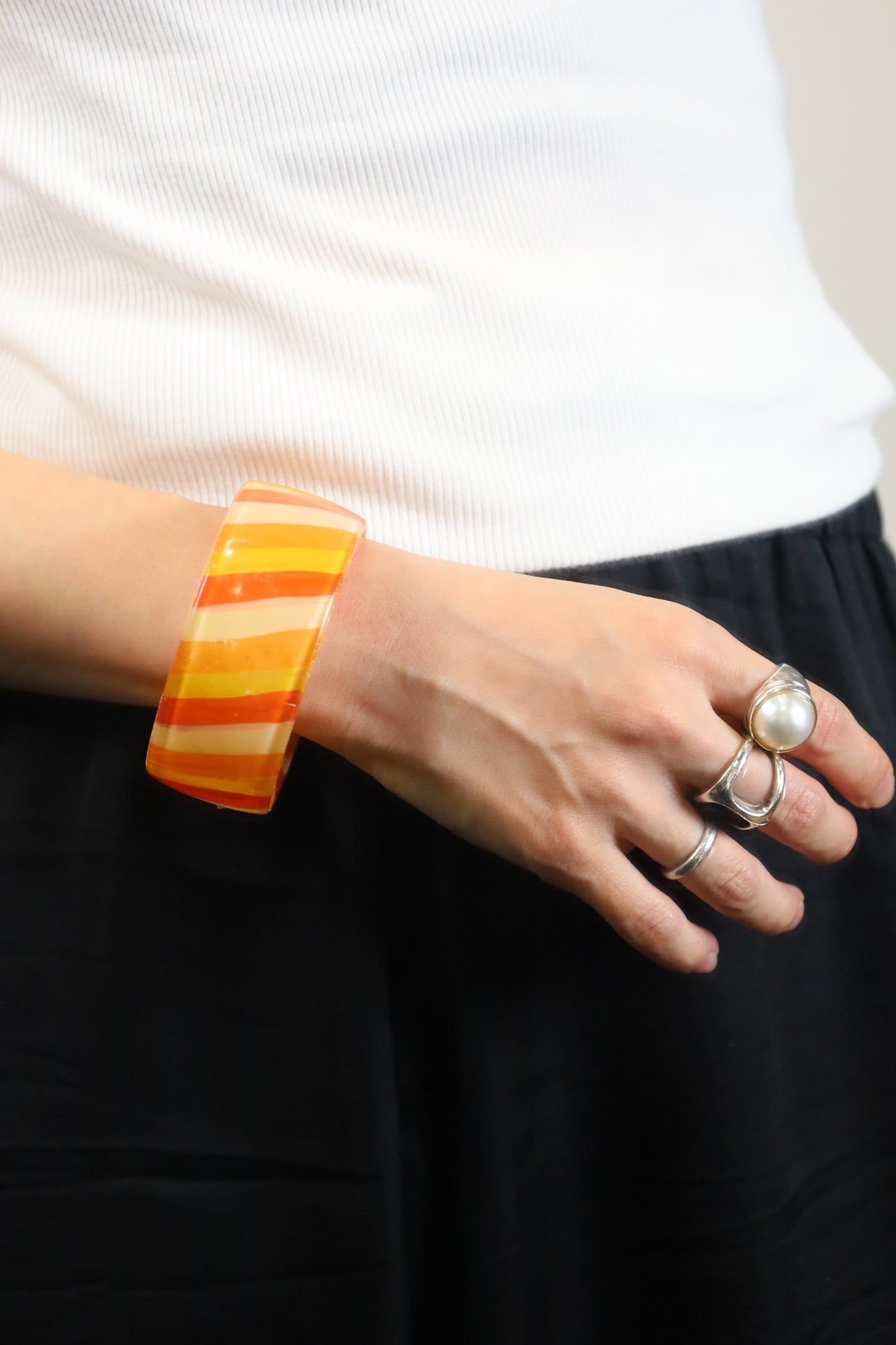 E218 / bangle