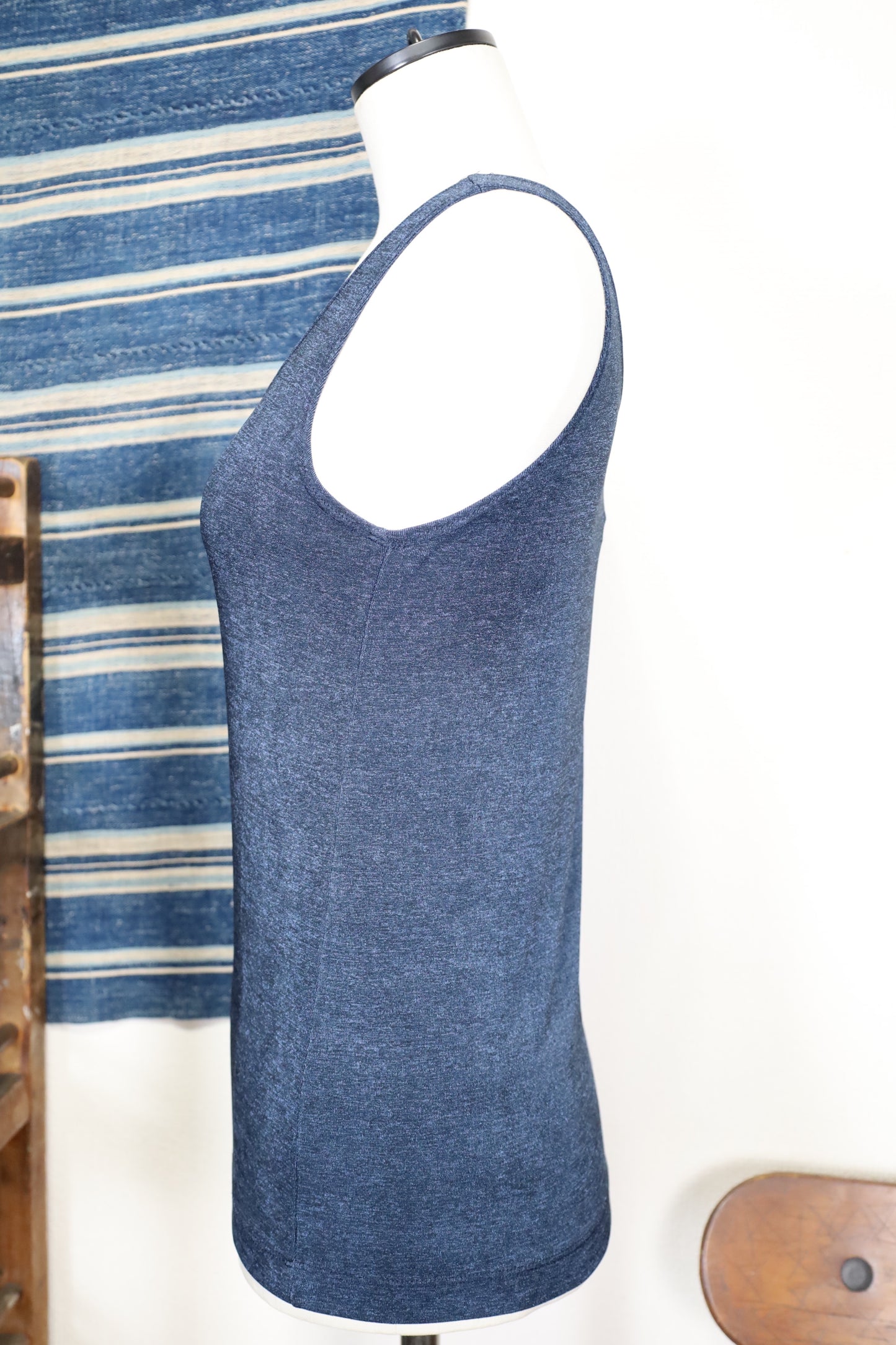 B578 / early2000's CHICO'S travelers tank top