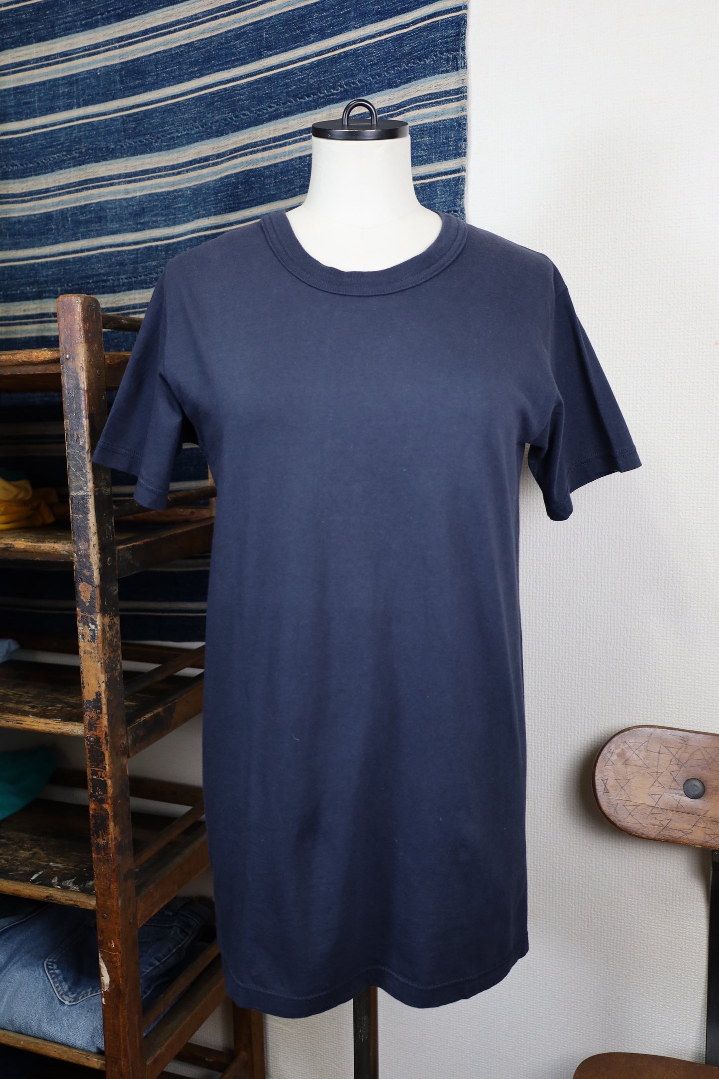 Z634 / early 2000's SOFFE Plain T-Shirt