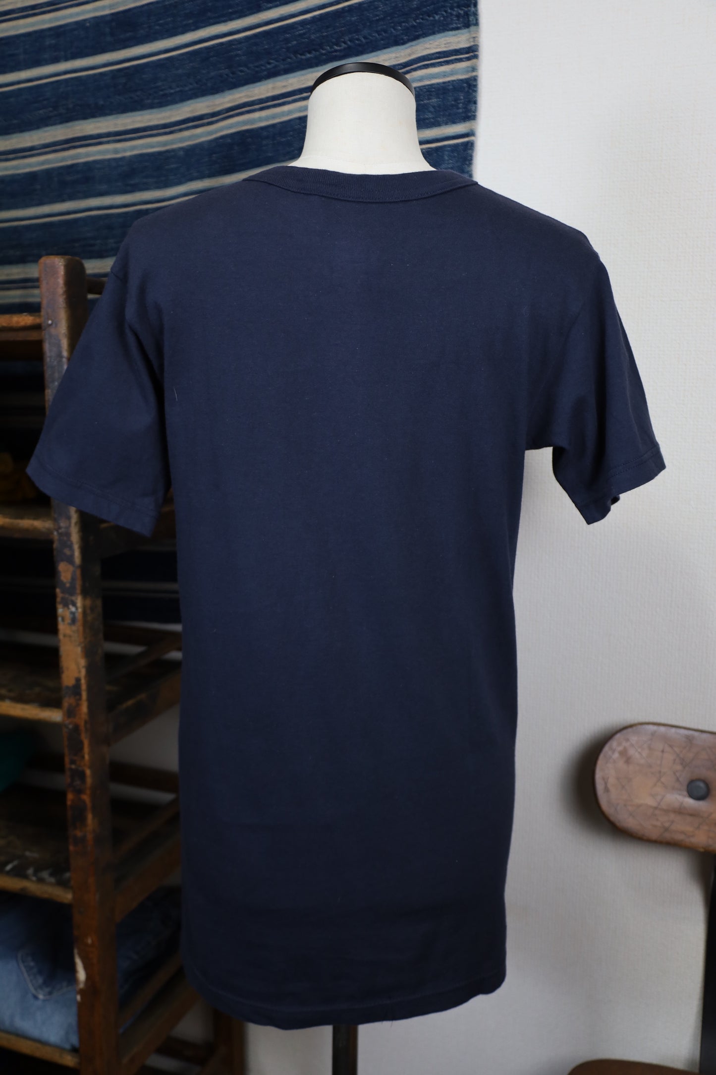 Z634 / early 2000's SOFFE Plain T-Shirt