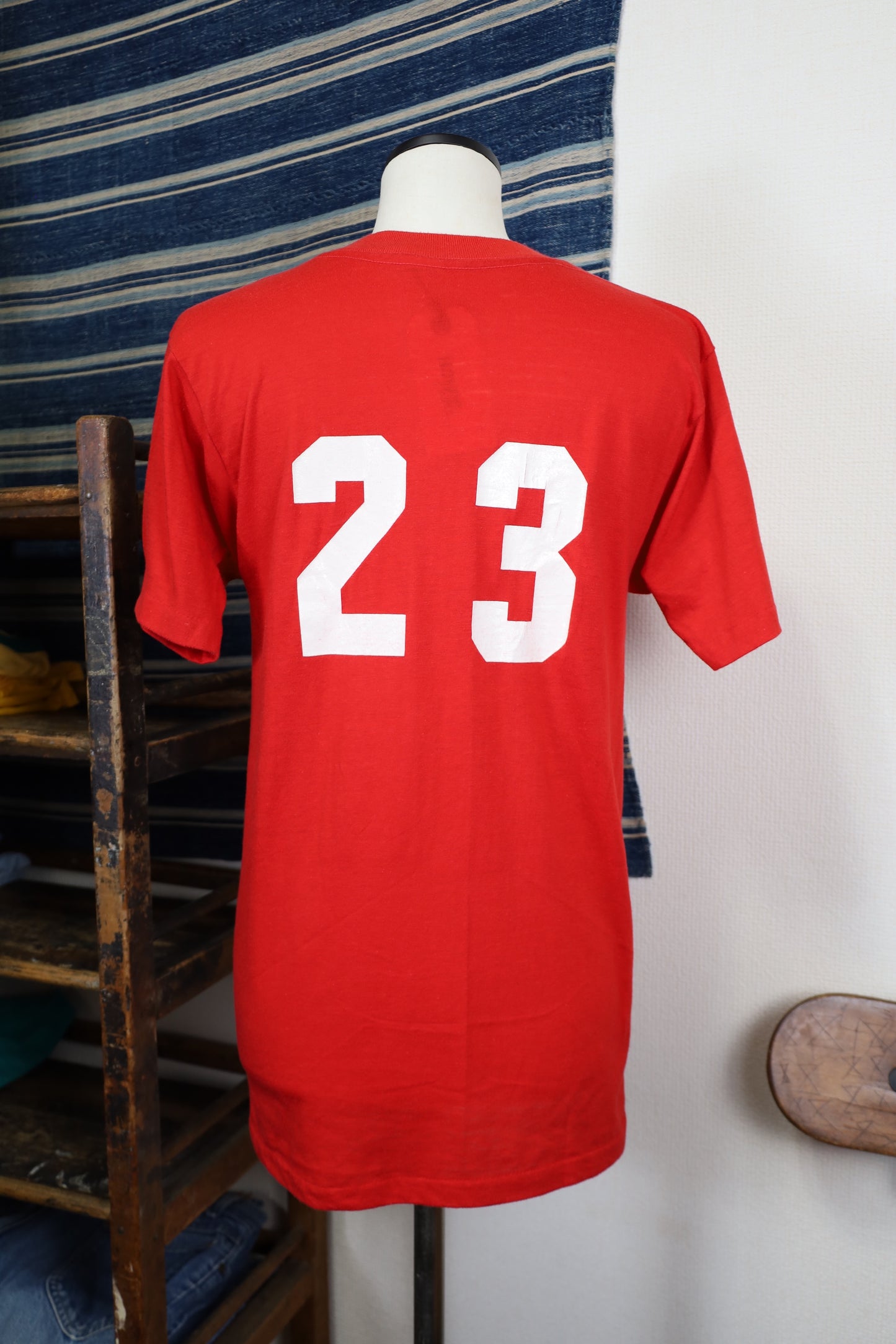 Z811 / 1990's OLD SCREEN STARS Back Print 23 Print t-Shirt