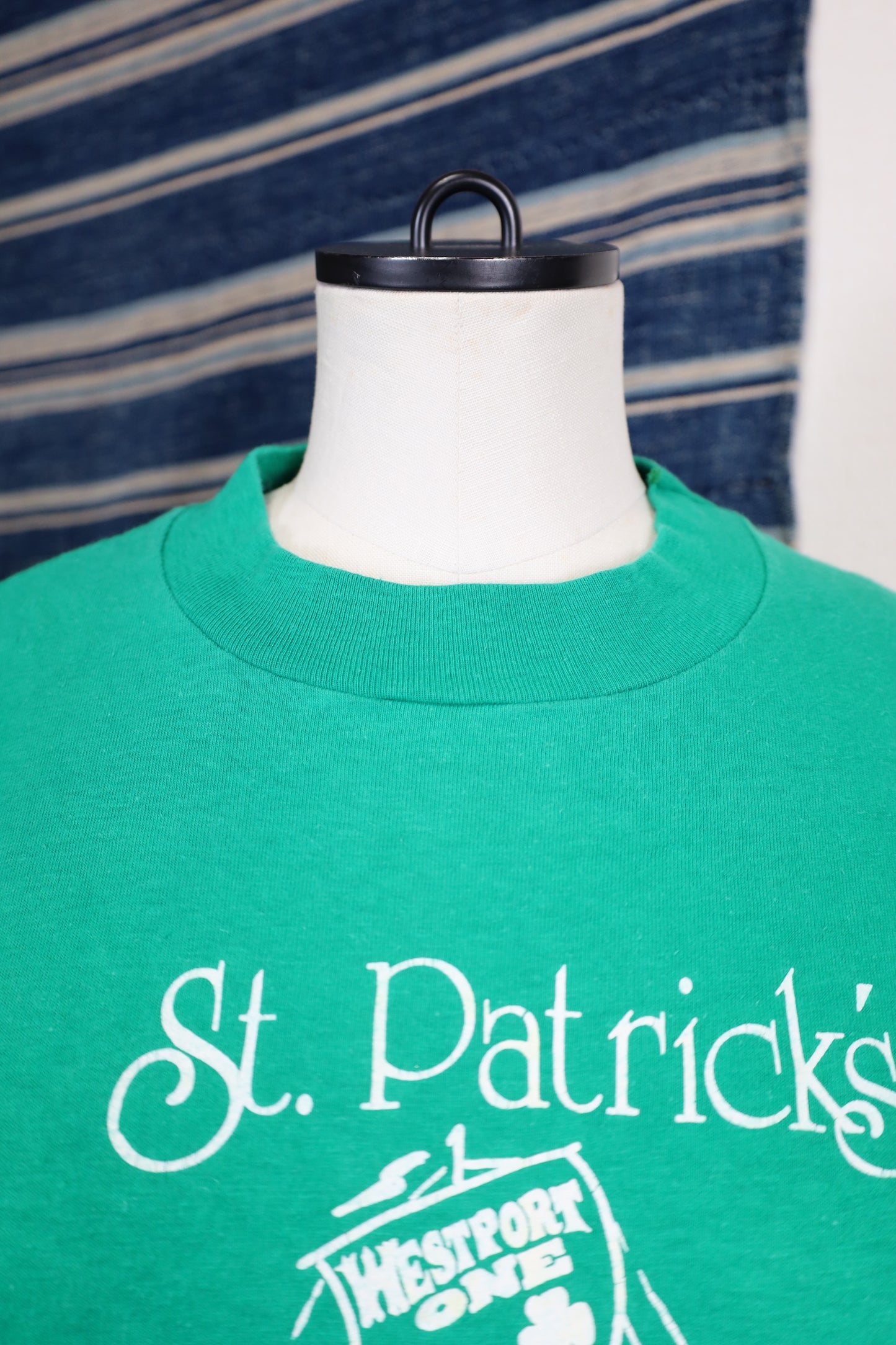 B516 / 1980's OLD UNKNOWN St.patrick's Print T-Shirt