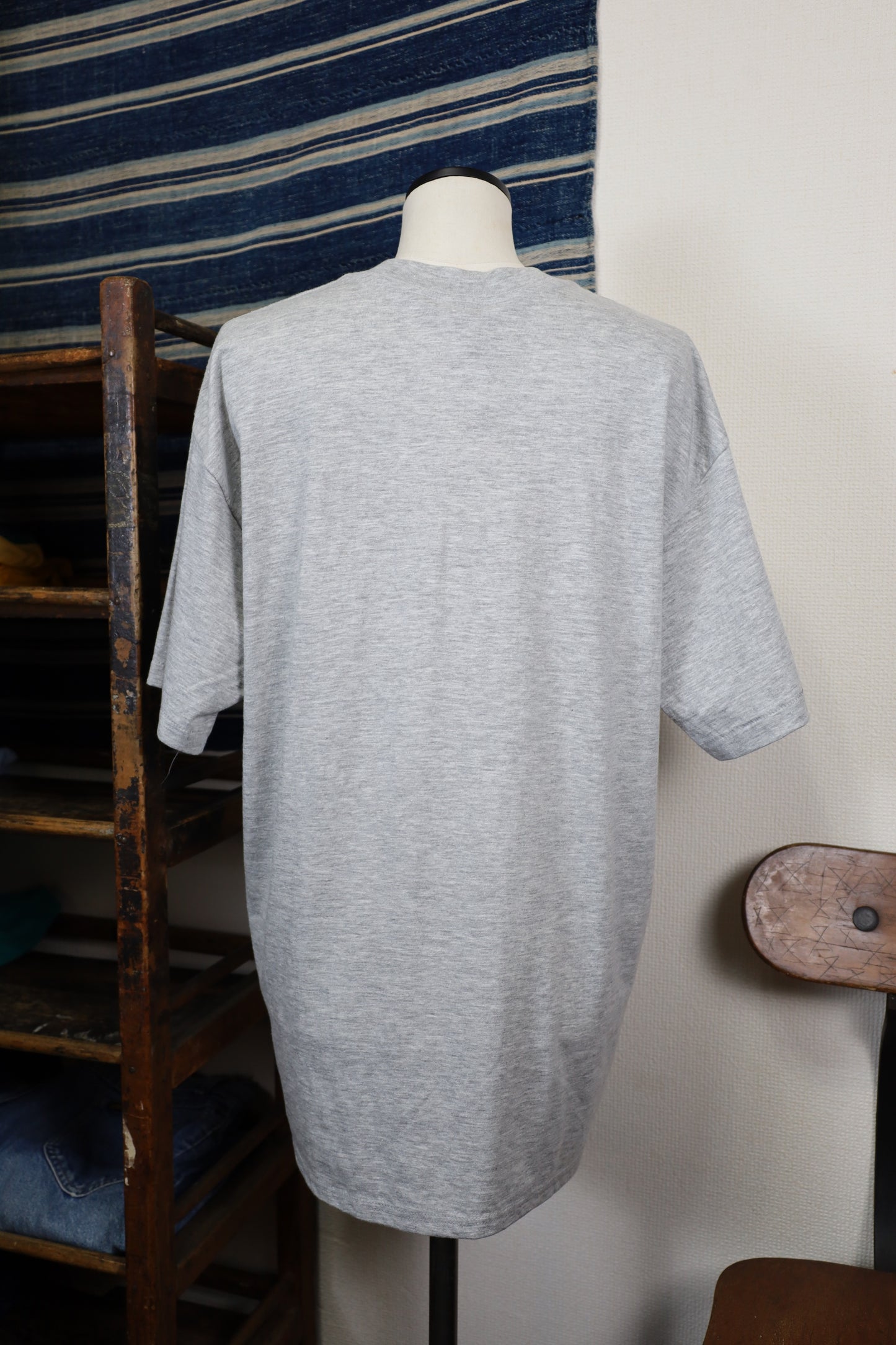 177 / 1990's OLD Touch of Gold Print T-Shirt