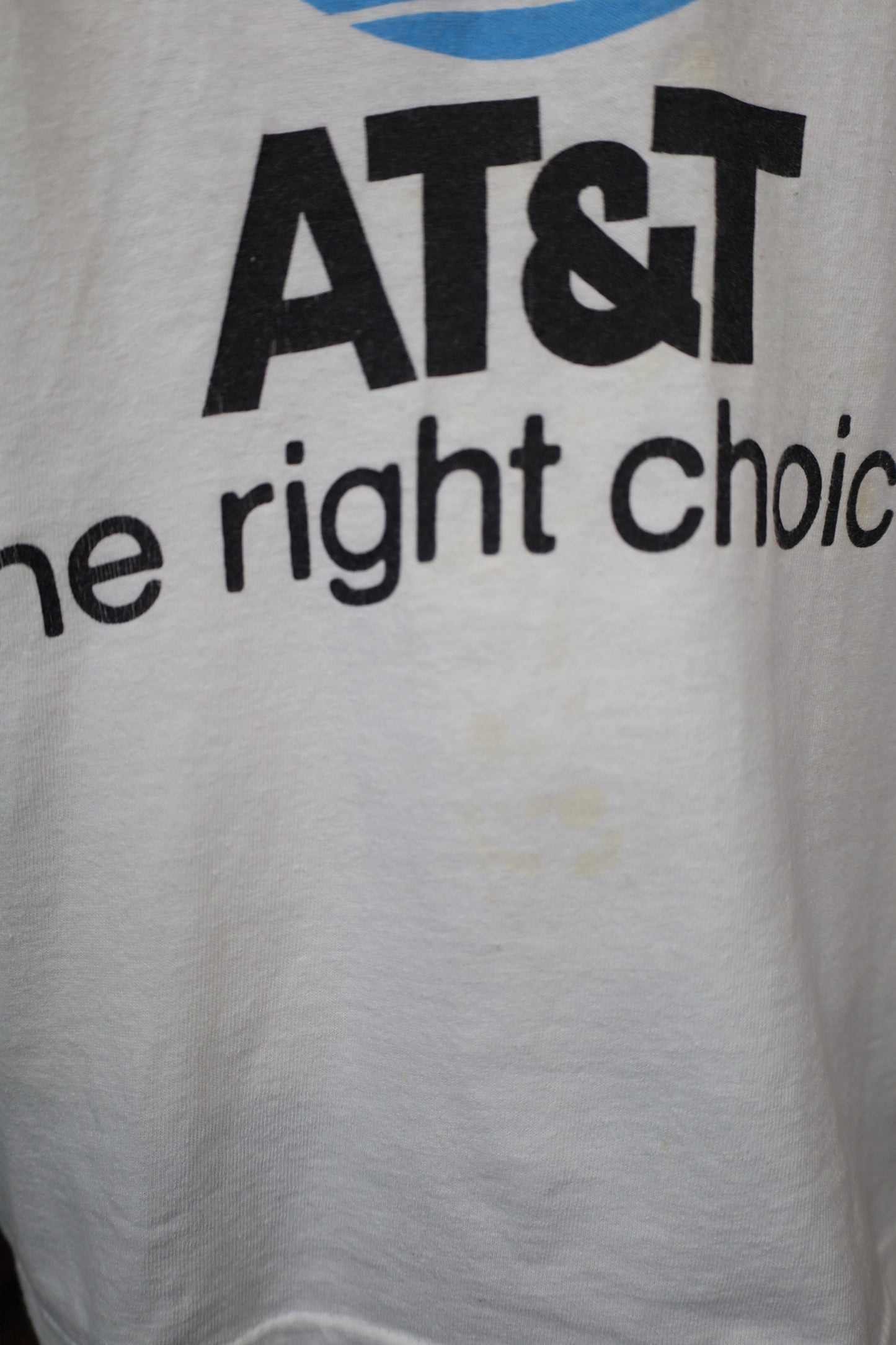 178 / 1990's FRUITS OF THE LOOM AT&T tee