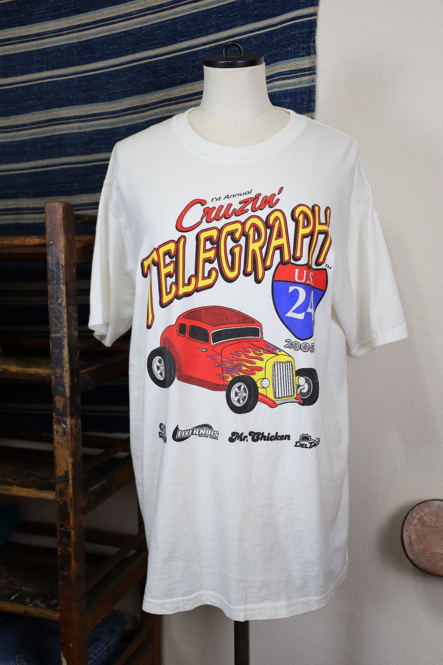 B523 / early2000's GILDAN print tee