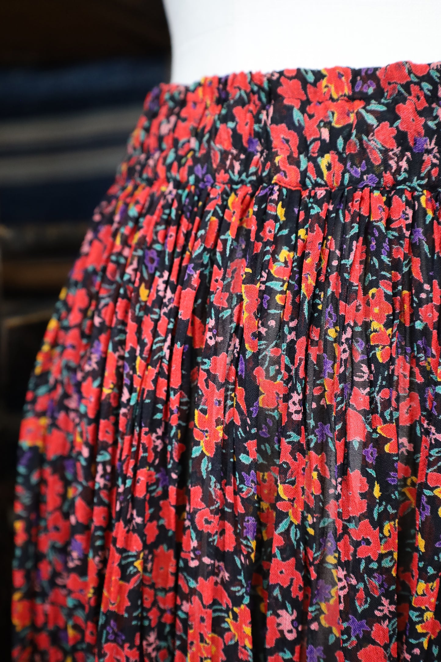 B574 / OLD GAP Flower pattern skirt