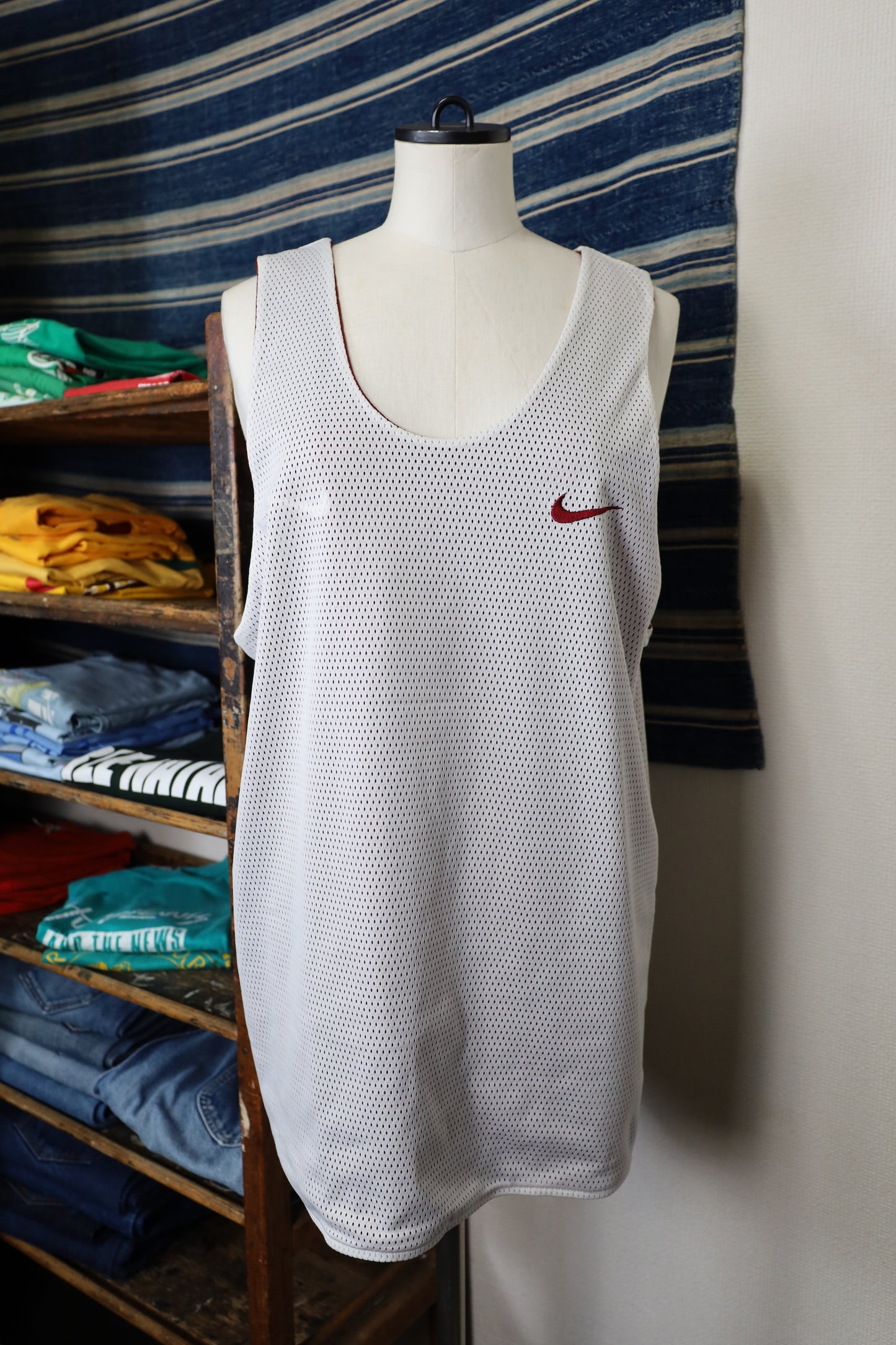 Z169 / 1990's NIKE reversible tank top