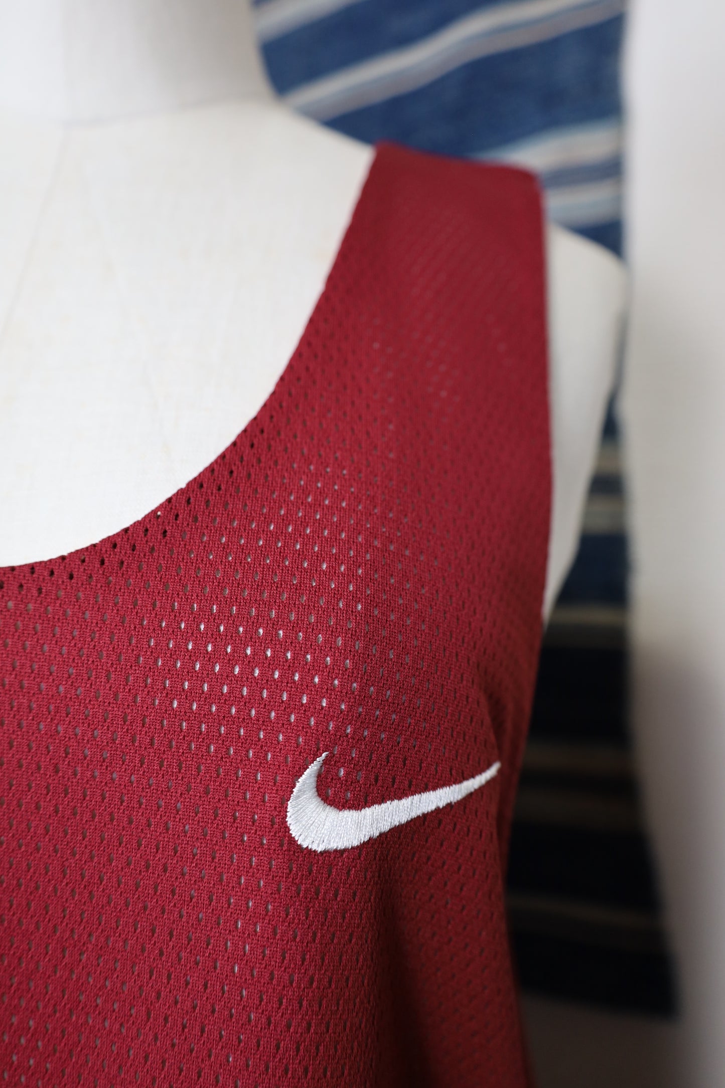 Z169 / 1990's NIKE reversible tank top