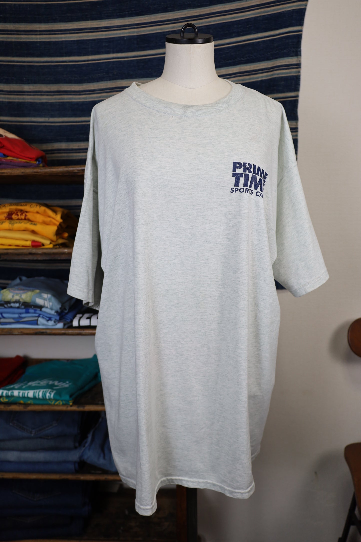 Z616 / early2000's FRUITS OF THE LOOM print tee