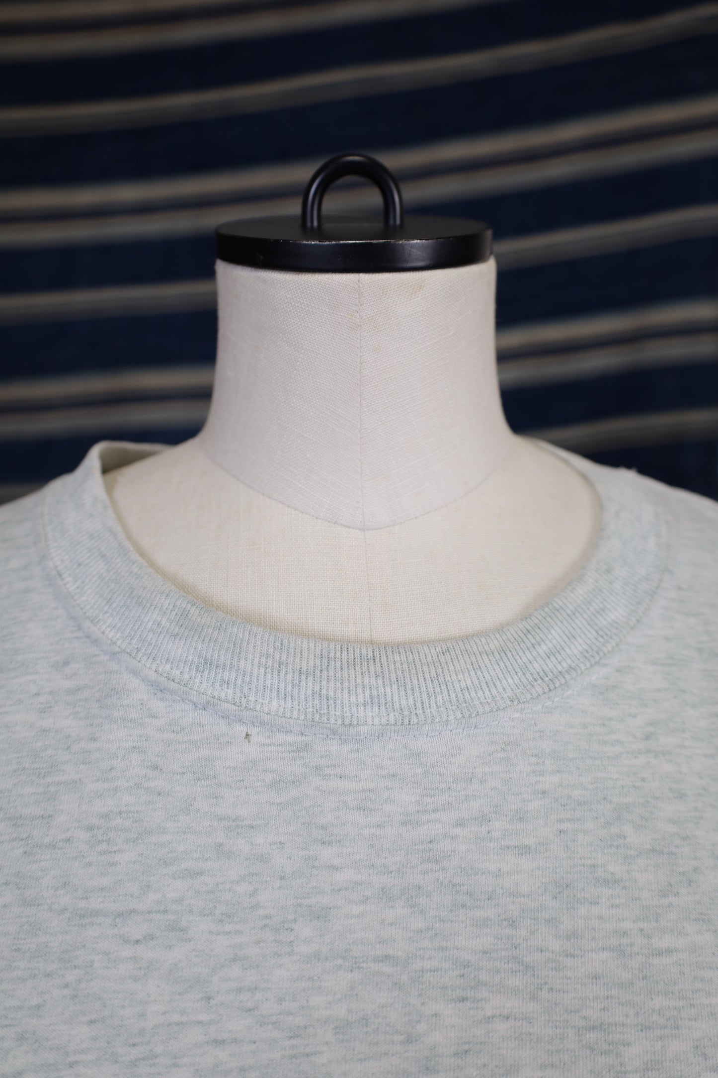 Z616 / early2000's FRUITS OF THE LOOM print tee
