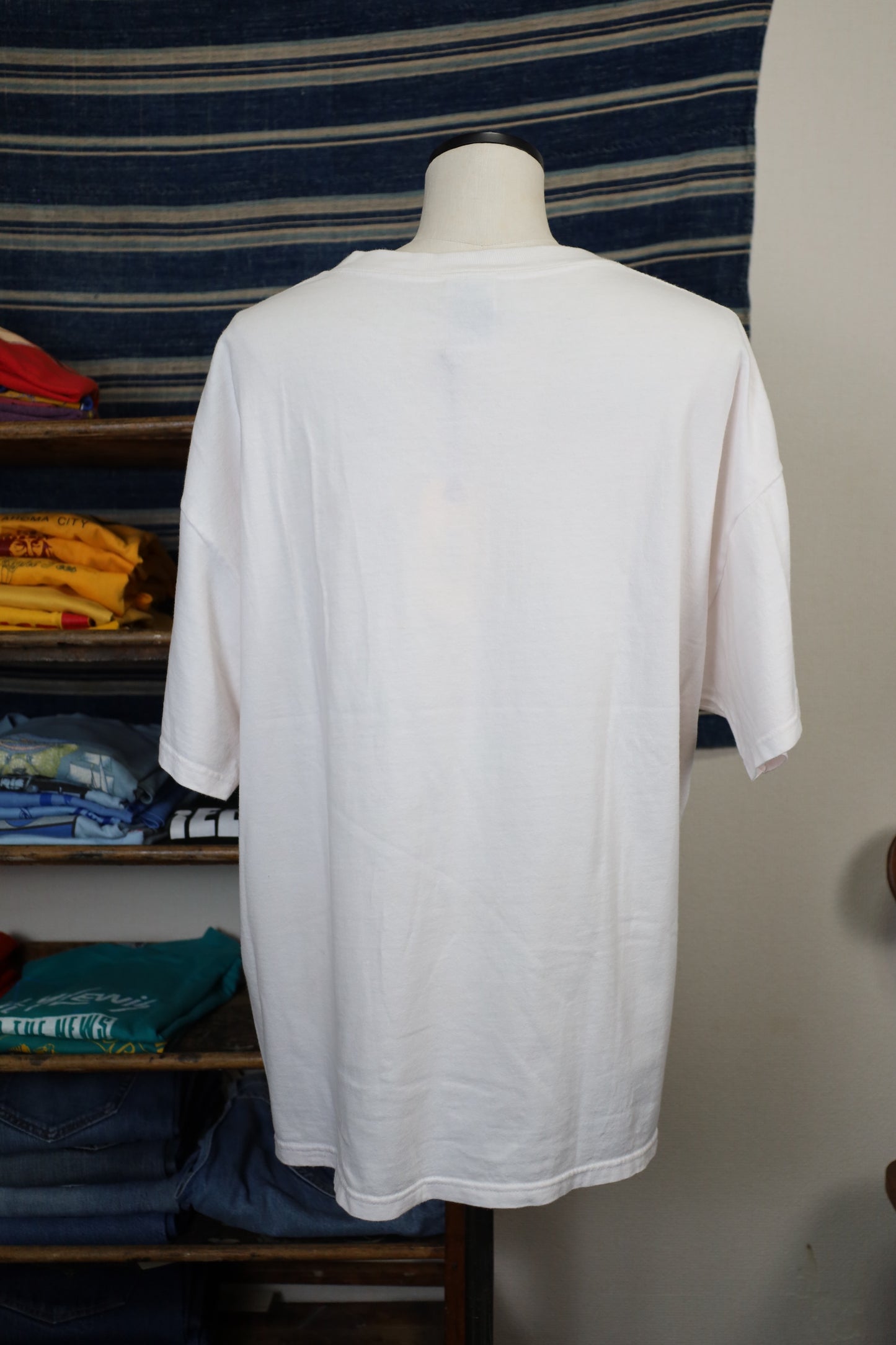 Z674 / 1990's FRUITS OF THE LOOM NEW YORK TEE
