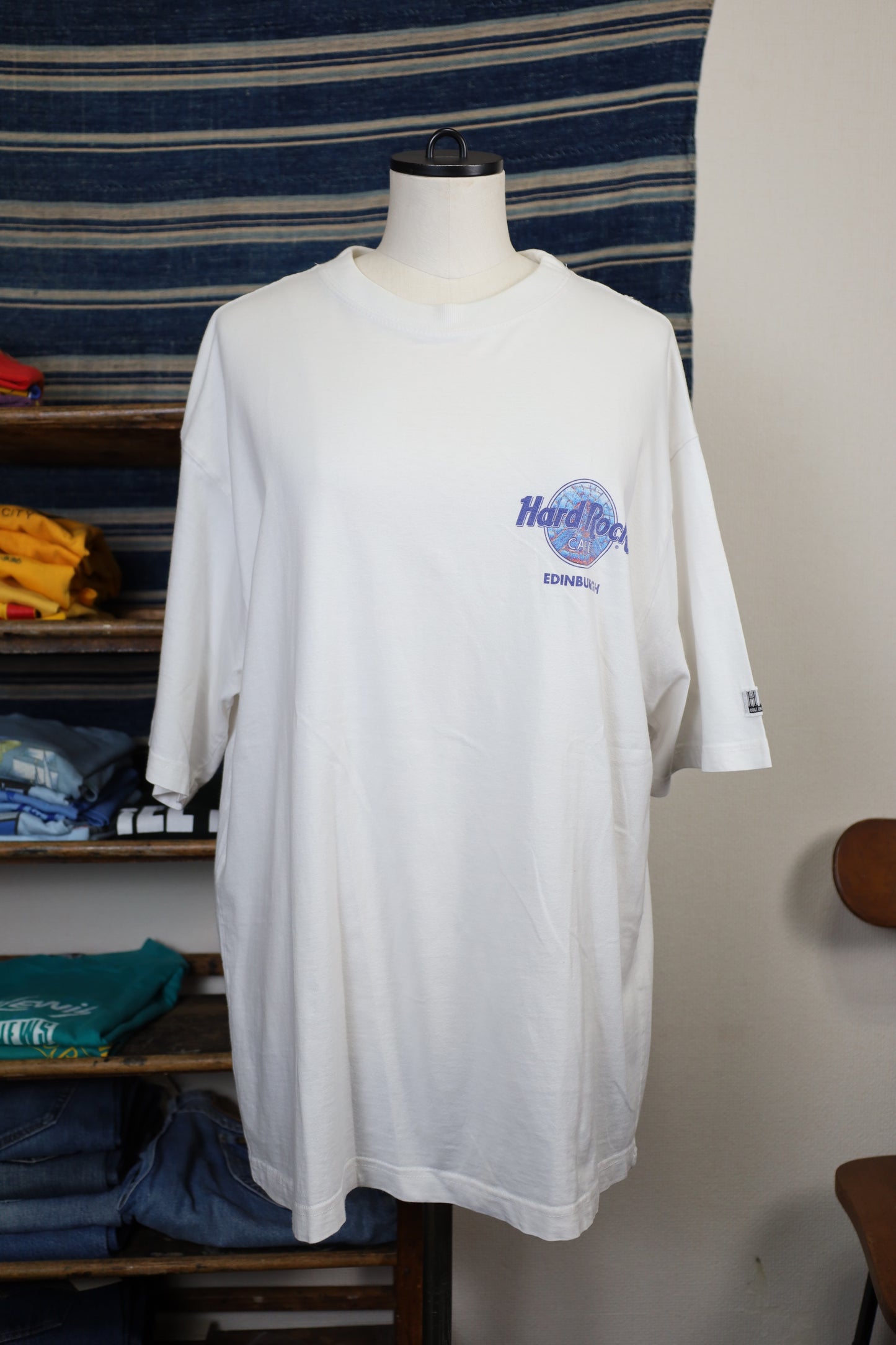 Z665 / 1990`s HARDROCKCAFE print tee