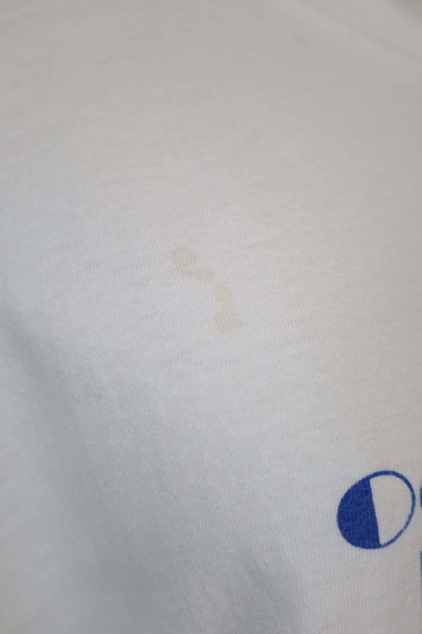 G61 / 1990's OLD Hanes Ocean Village Print T-shirt
