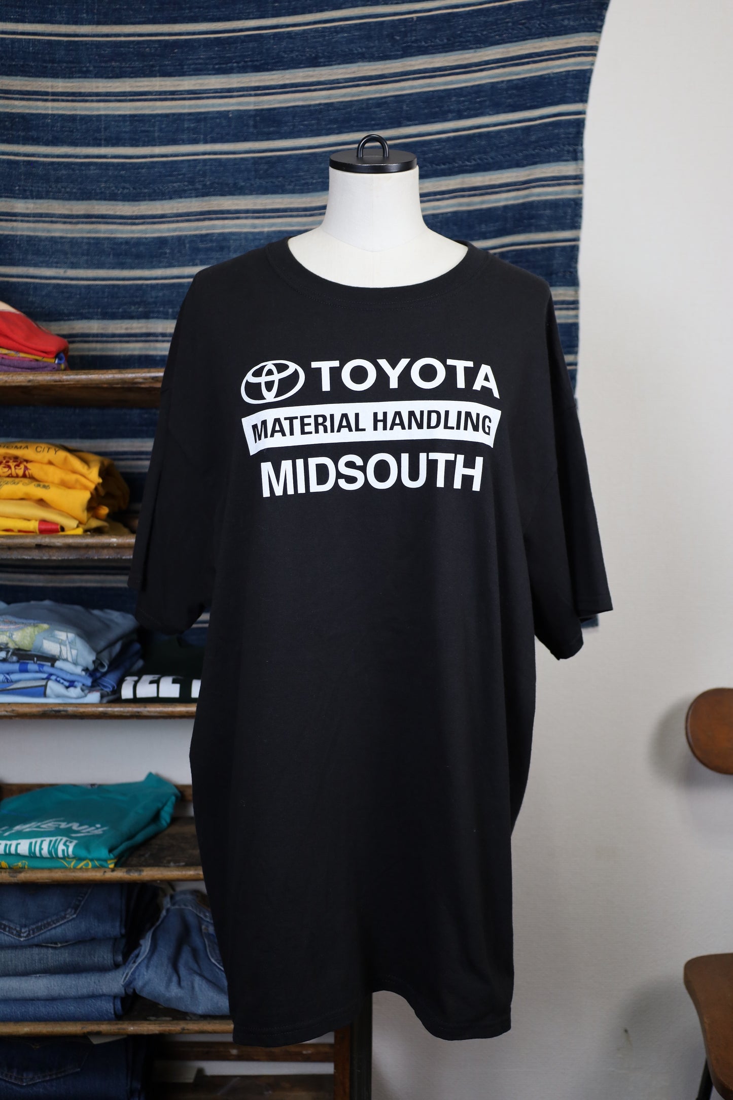 Z162 / early2000's PORT&COMPANY TOYOTA TEE