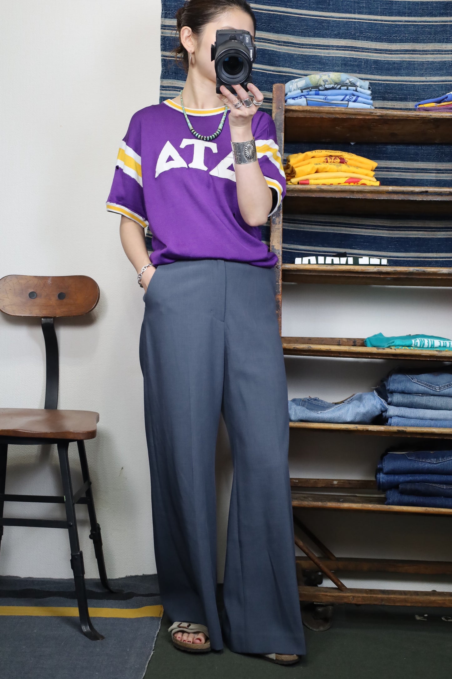 B548 / Vintege ATA football tee