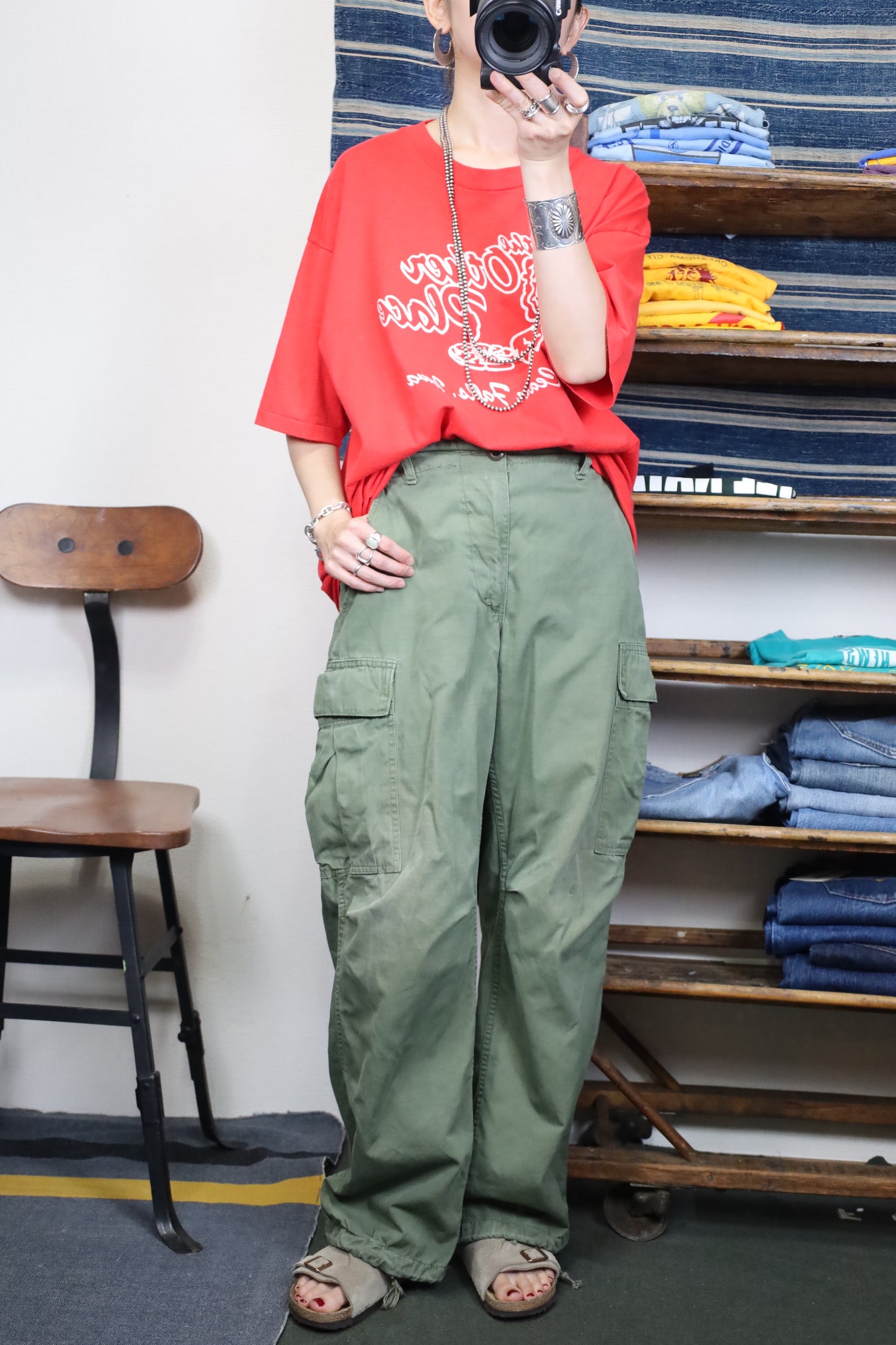 B496 / 1990's HANES print tee