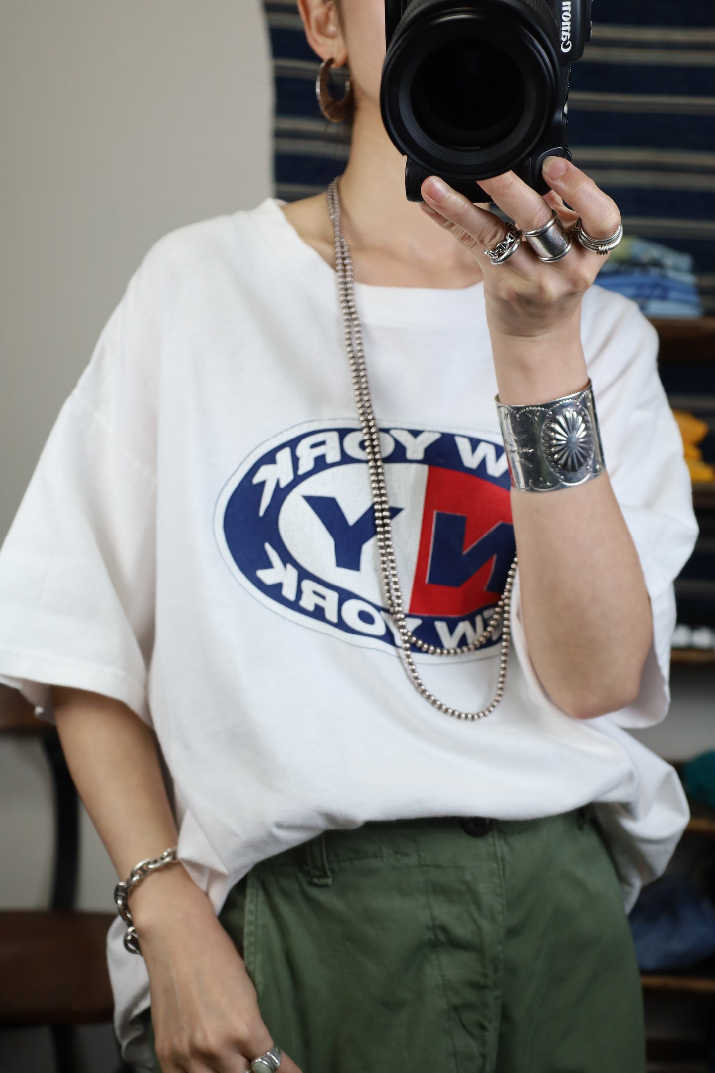 Z674 / 1990's FRUITS OF THE LOOM NEW YORK TEE