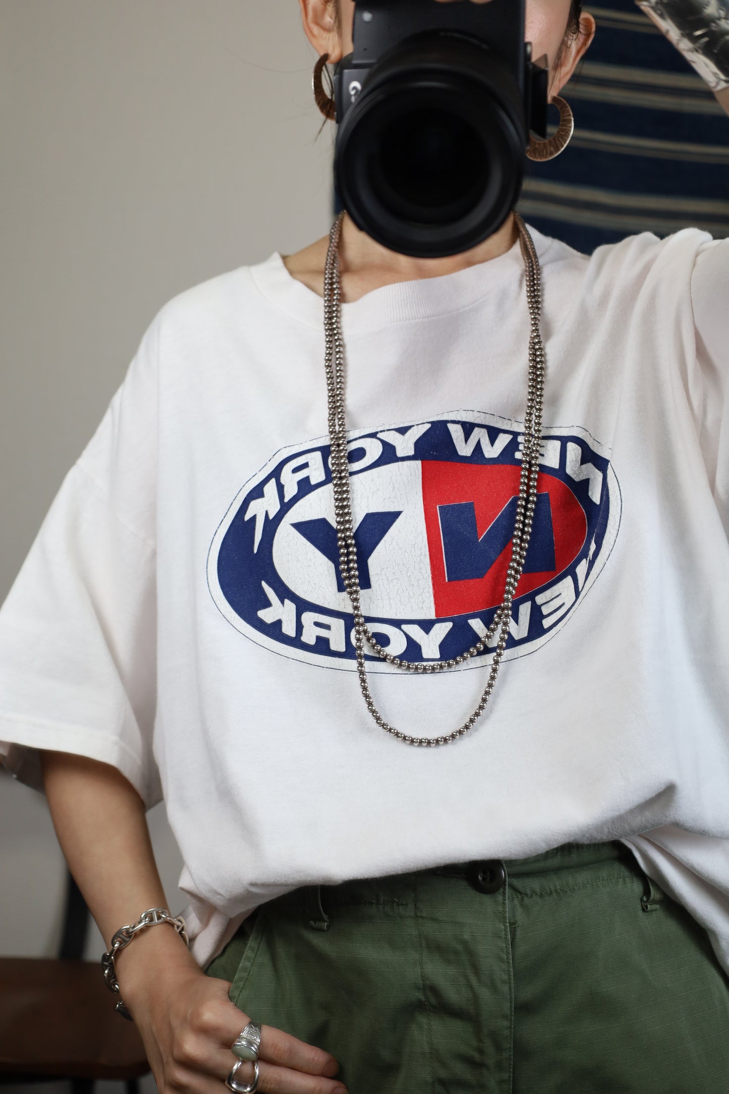 Z674 / 1990's FRUITS OF THE LOOM NEW YORK TEE
