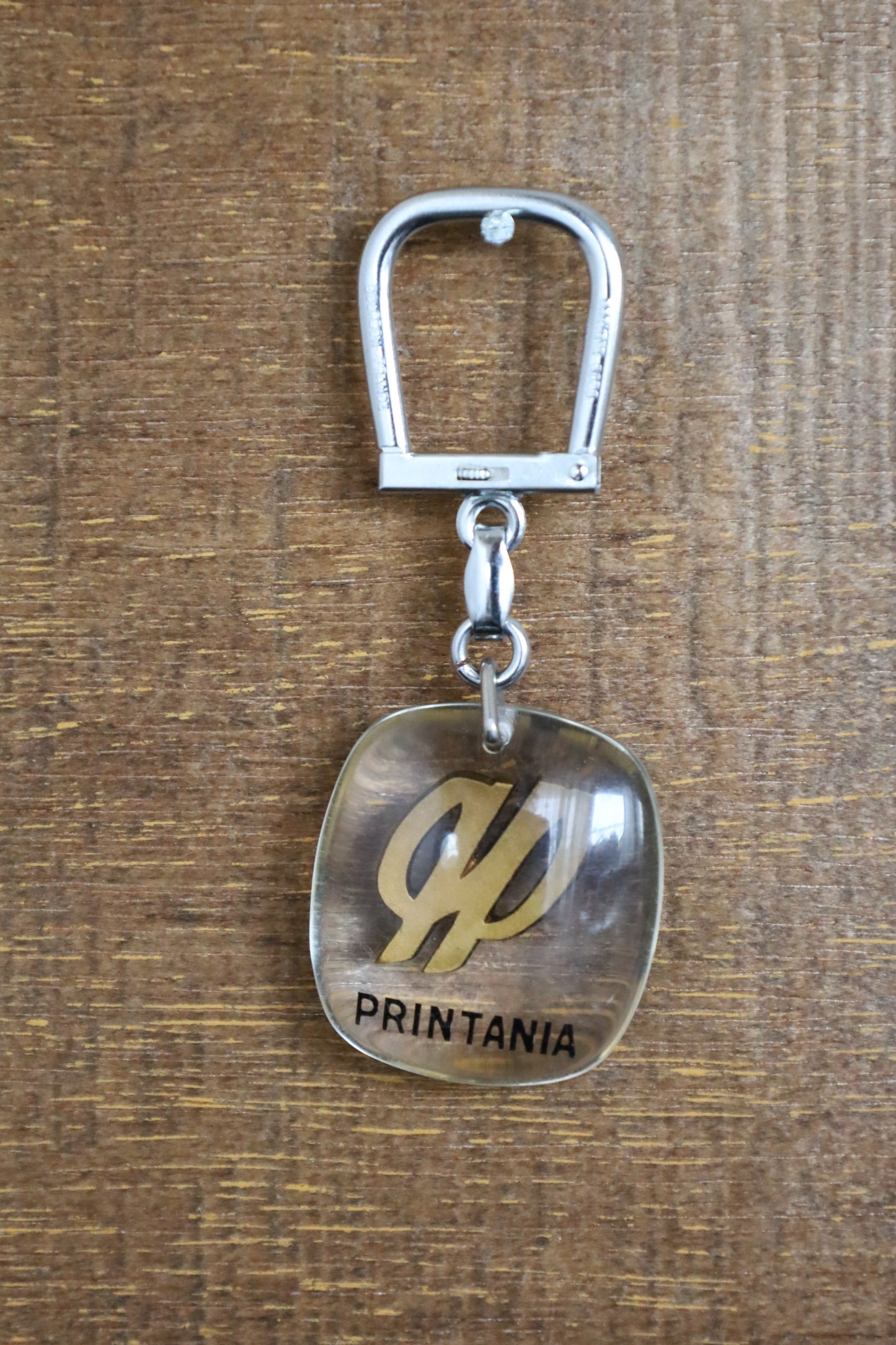 1960-70's QP PRISUNIC PRINTANIA Bourbon keychain