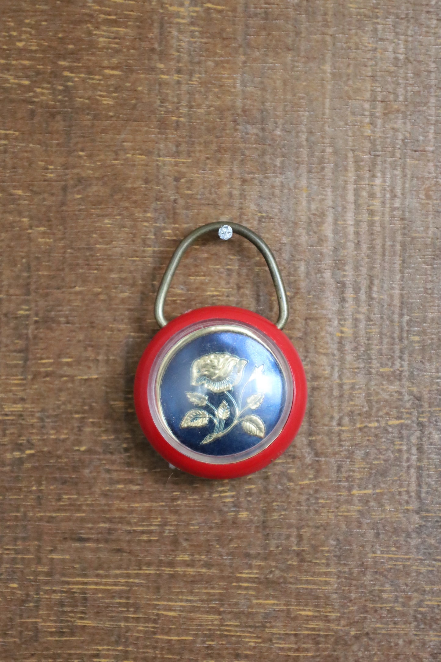 9 / USED key ring