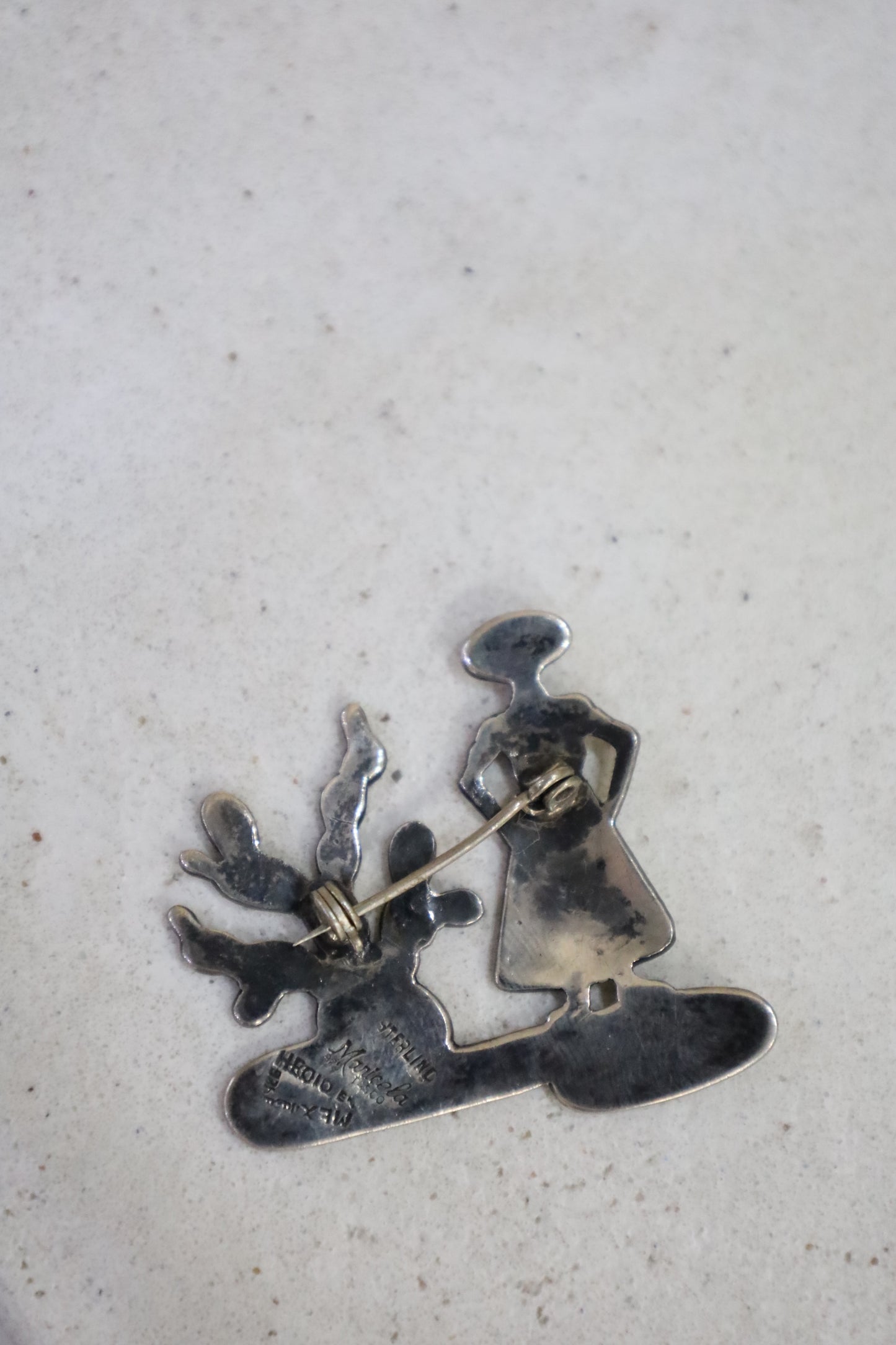 306 / HUMAN&SABOTEN MEXICAN SILVER BROOCH